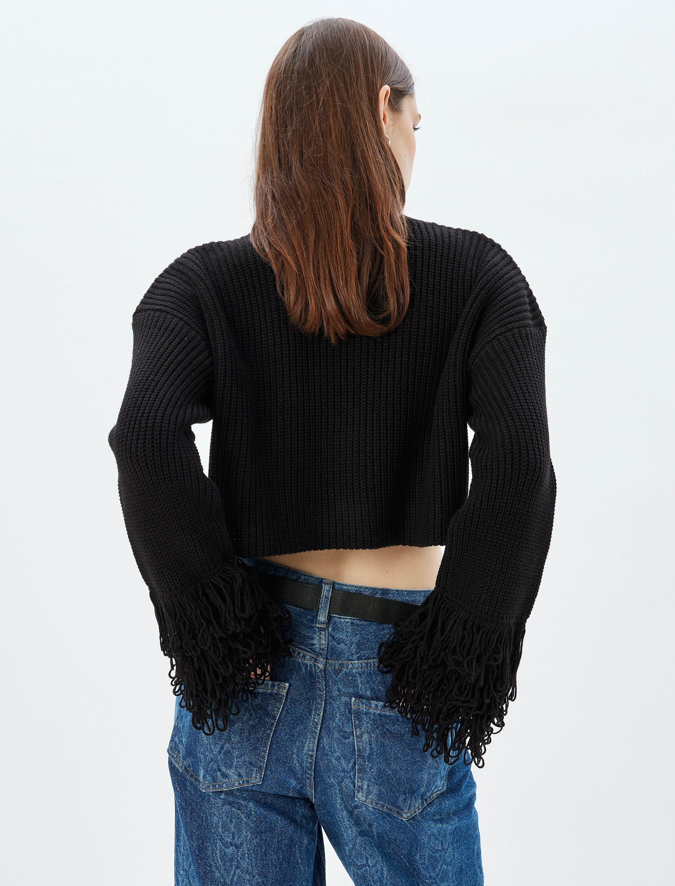   Balıkçı Yaka Uzun Kollu Püsküllü Crop Triko Kazak