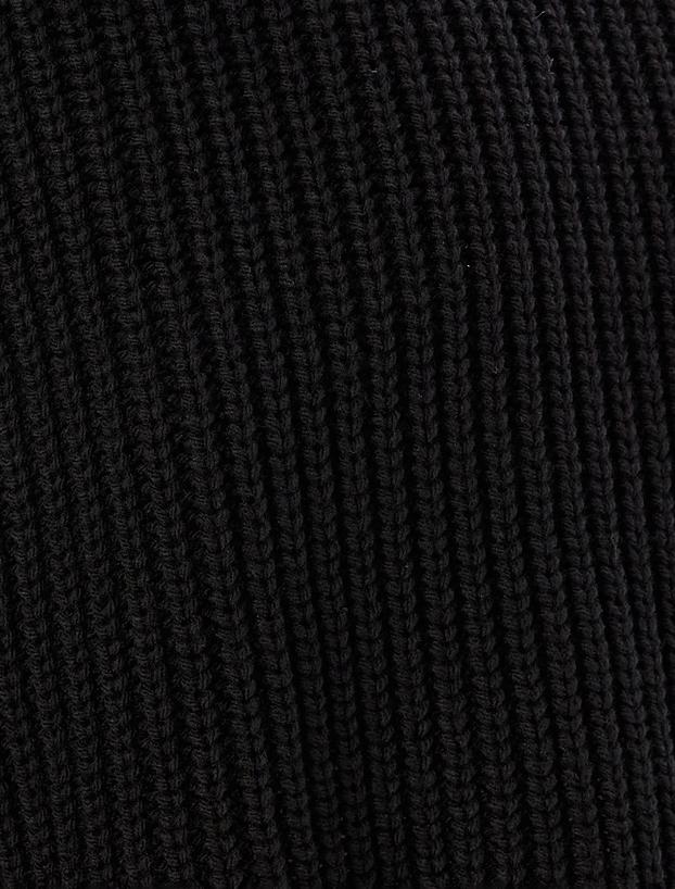 Koton X Zeynep Bastık - Püsküllü Crop Triko Kazak Balıkçı Yaka Uzun Kollu_5