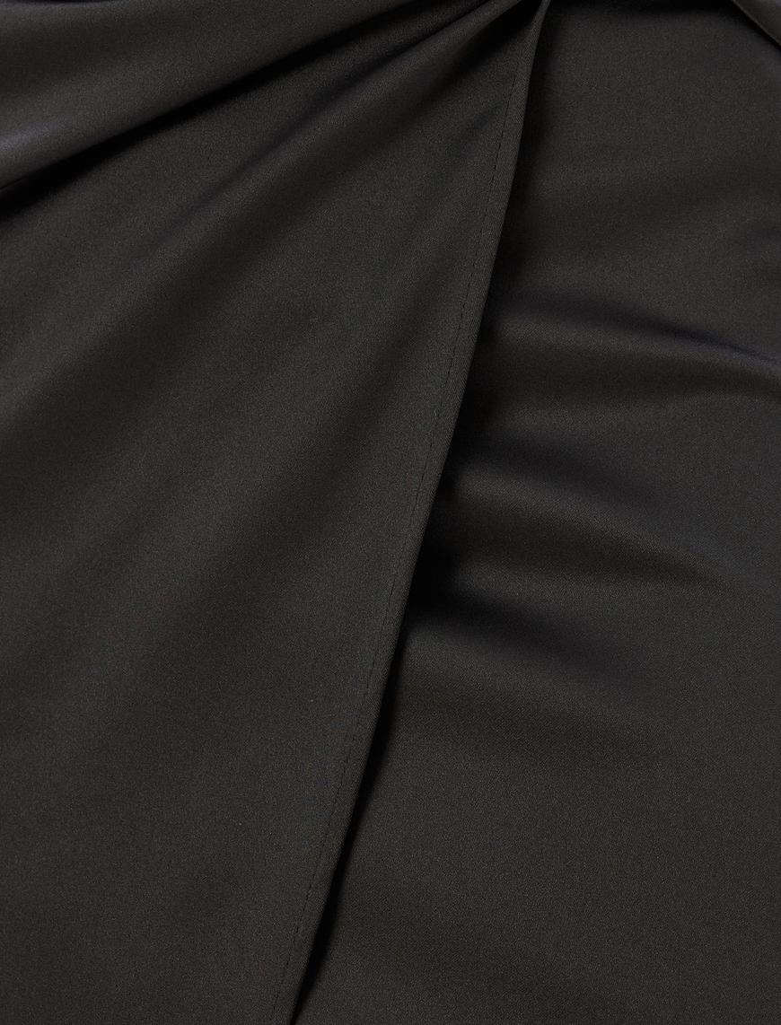   Saten Etek Midi Boy Kruvaze Yırtmaç Detaylı Fiyonklu Slim Fit