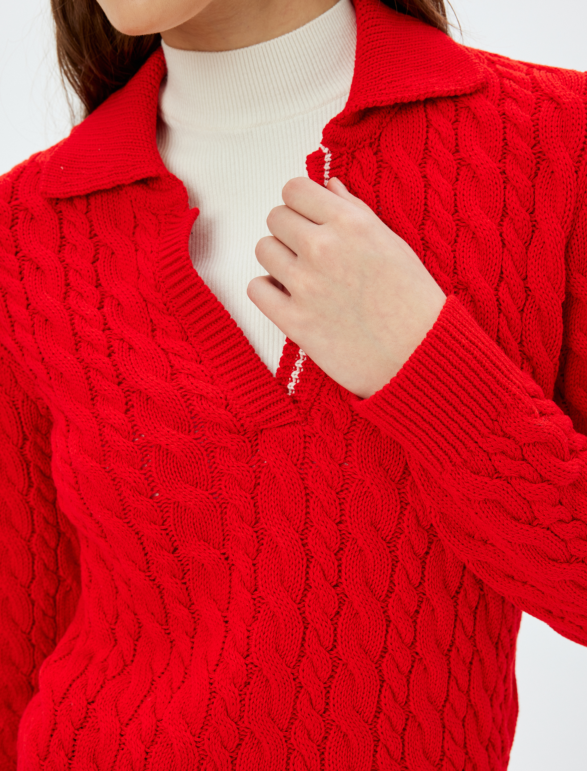   Saç Örgü Dokulu Uzun Kollu Polo Yaka Kazak