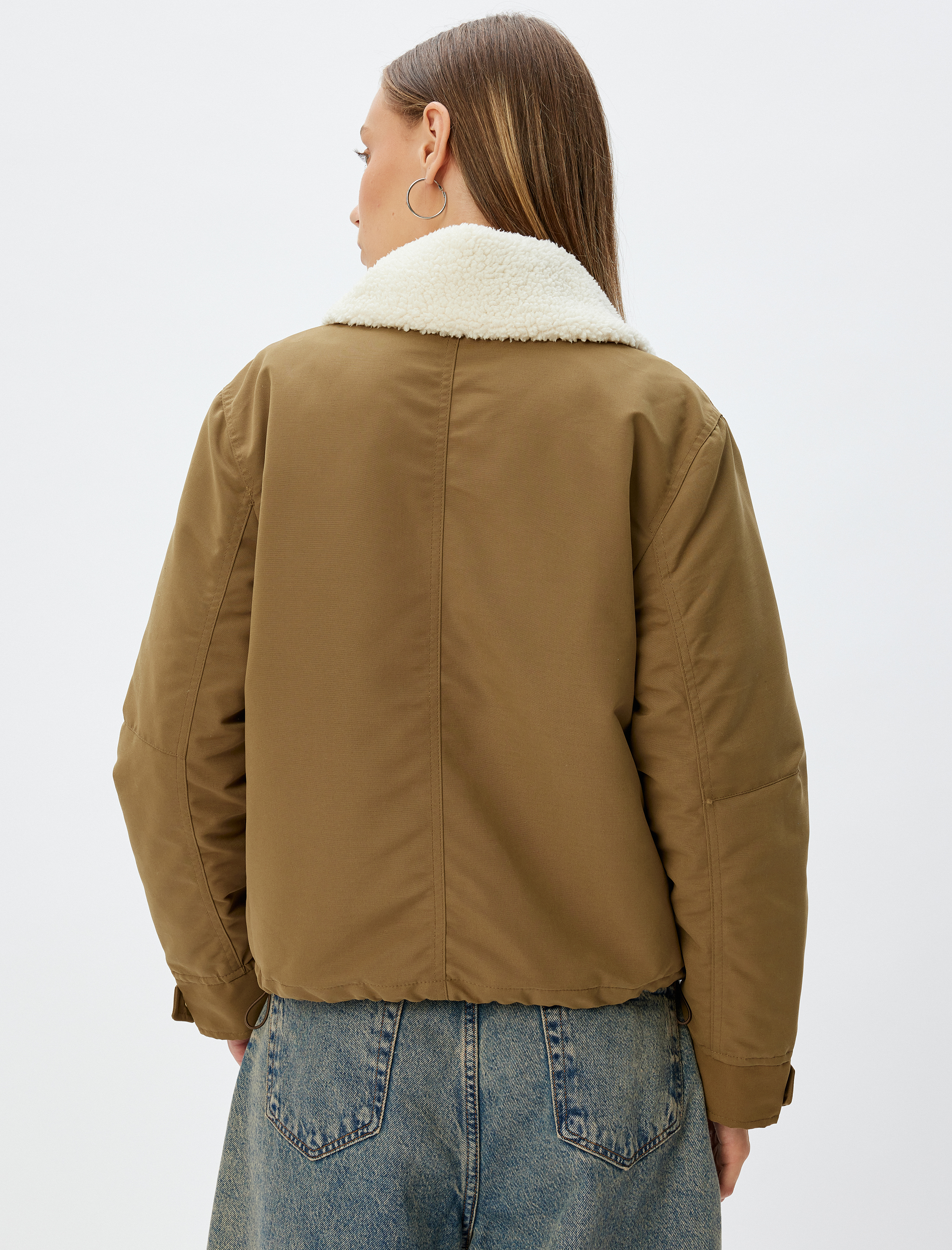   Mevsimlik Ceket Peluş Yaka Detaylı Cepli Fermuarlı