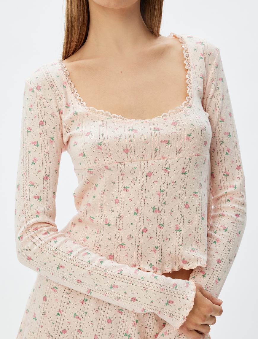   Çiçekli Crop Pijama Üstü Derin Yuvarlak Yaka Uzun Kollu Pamuklu