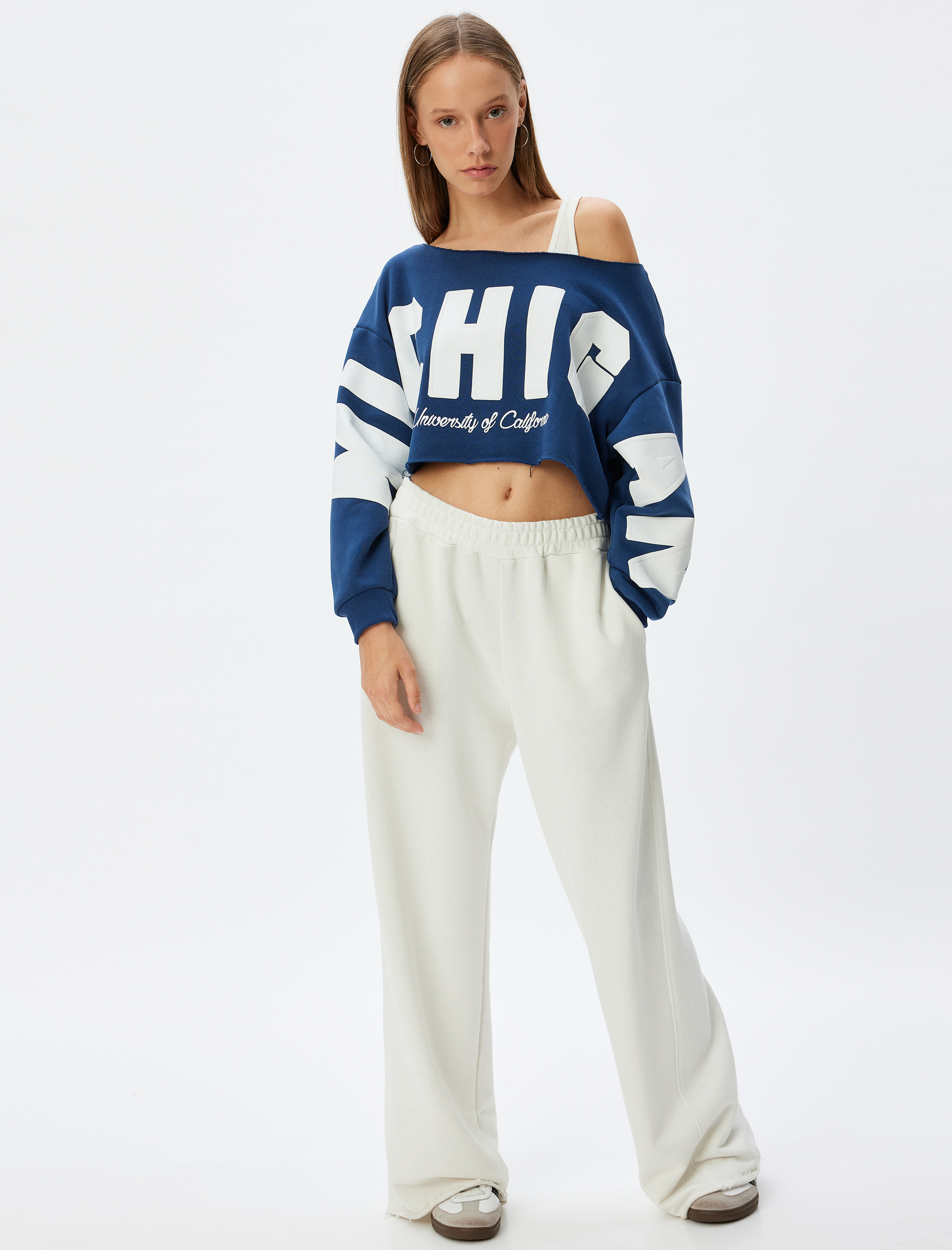   Crop Oversize Sweatshirt Kolej Baskılı Kayık Yaka Şardonlu