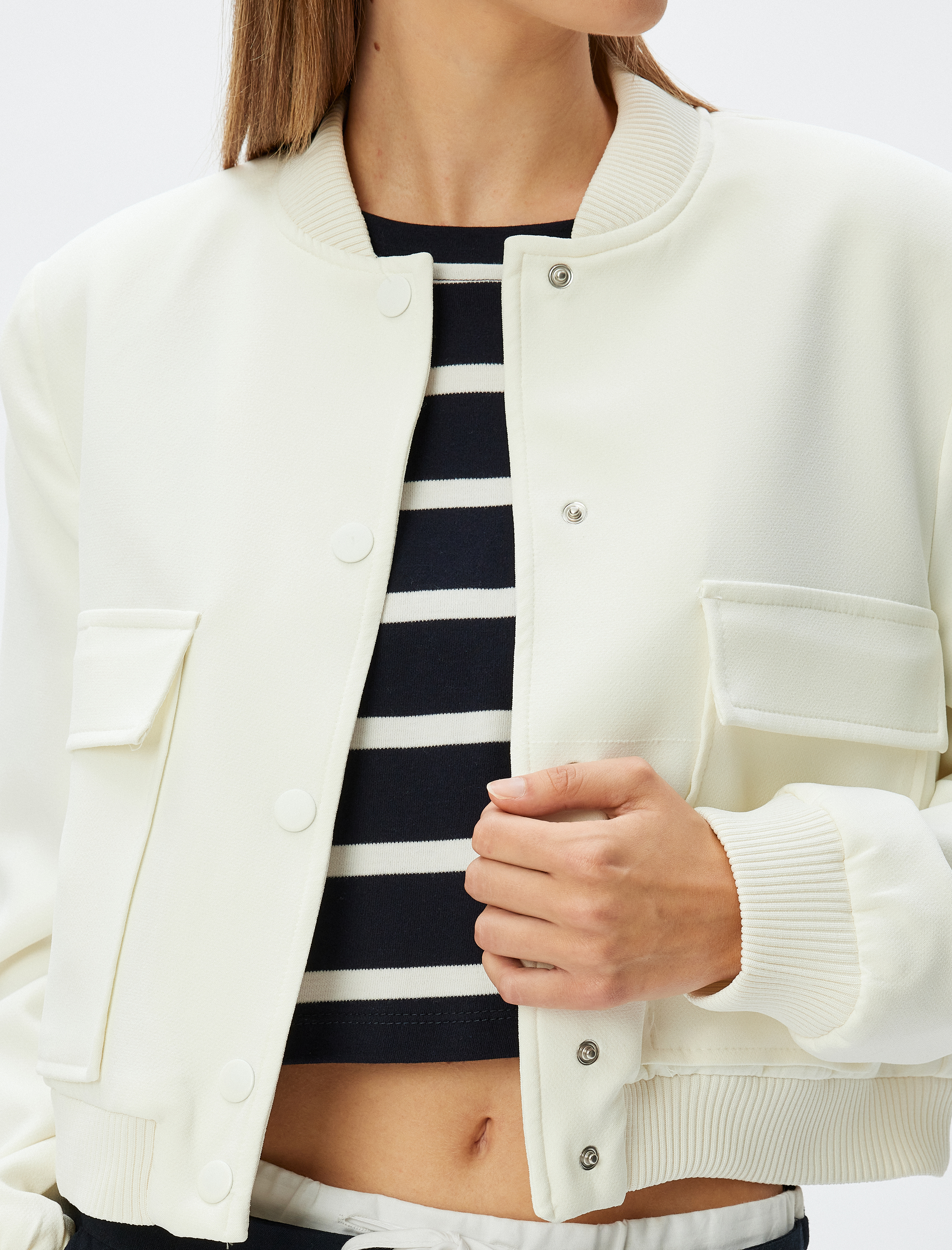   Kolej Bomber Ceket Cep Detaylı Çıtçıt Düğmeli Krep Kumaş