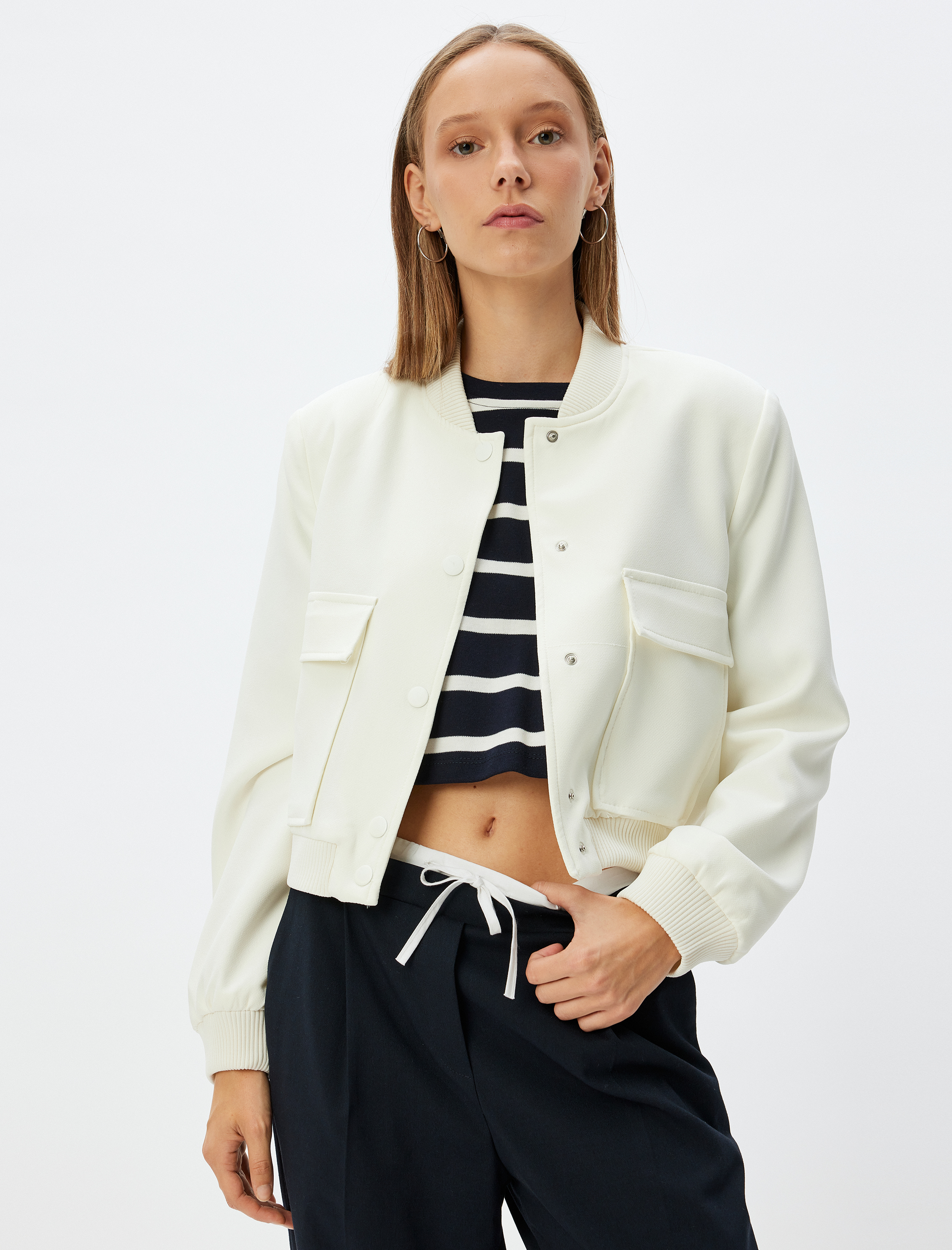   Kolej Bomber Ceket Cep Detaylı Çıtçıt Düğmeli Krep Kumaş