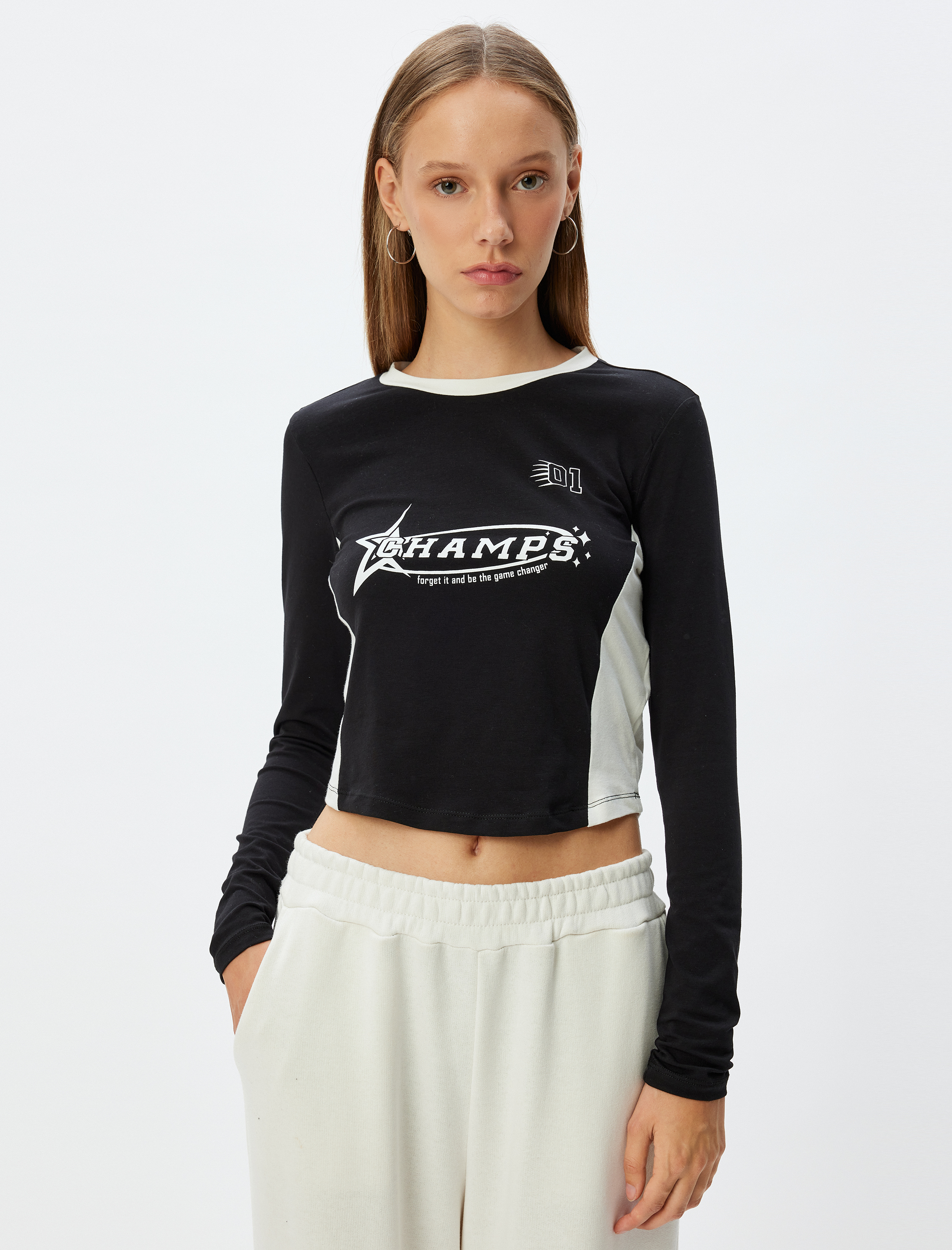   Crop Tişört Uzun Kollu Slogan Baskılı Renk Bloklu Bisiklet Yaka Slim Fit