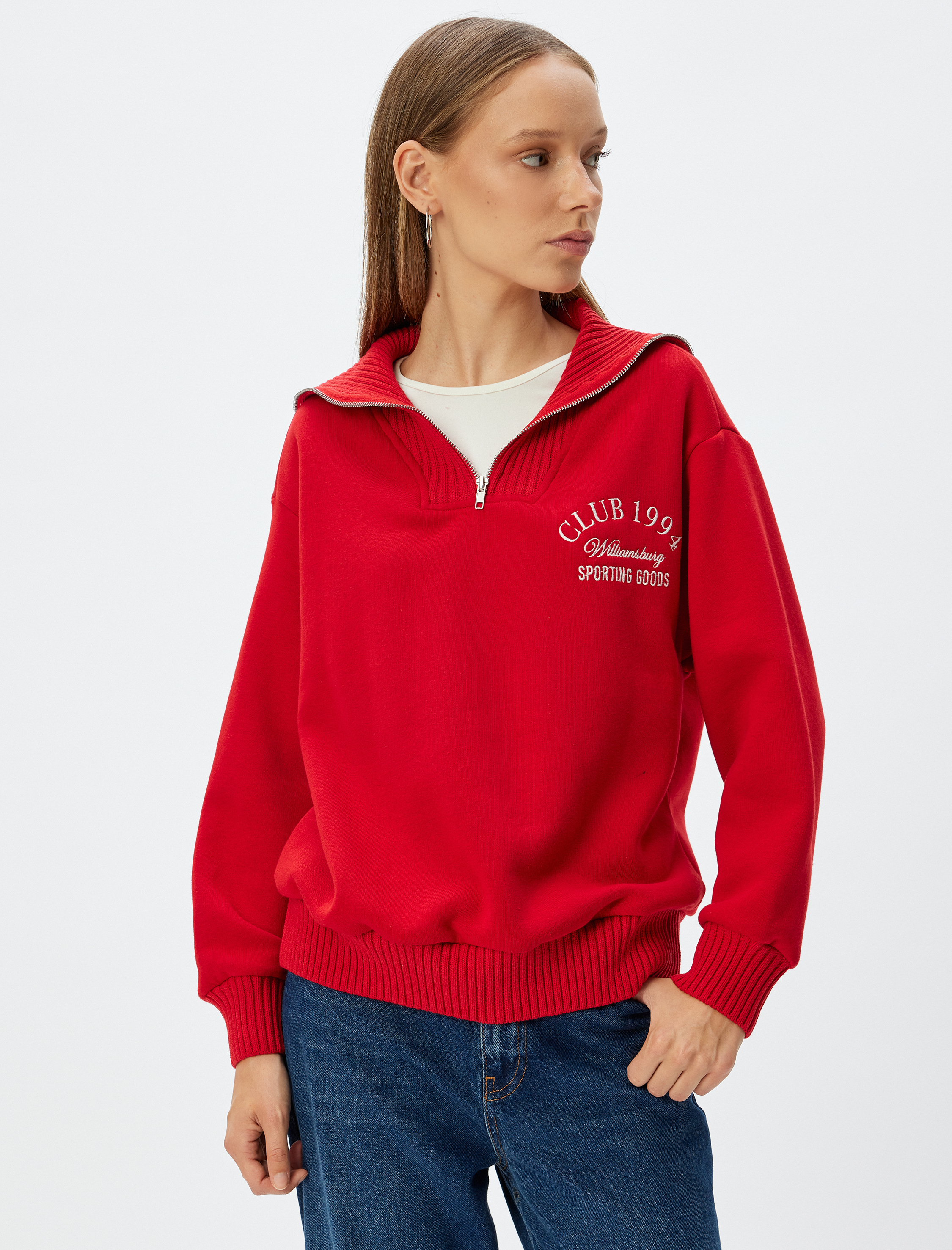   Yarım Fermuarlı Sweatshirt Kolej İşlemeli Dik Yaka Biyeli Şardonlu