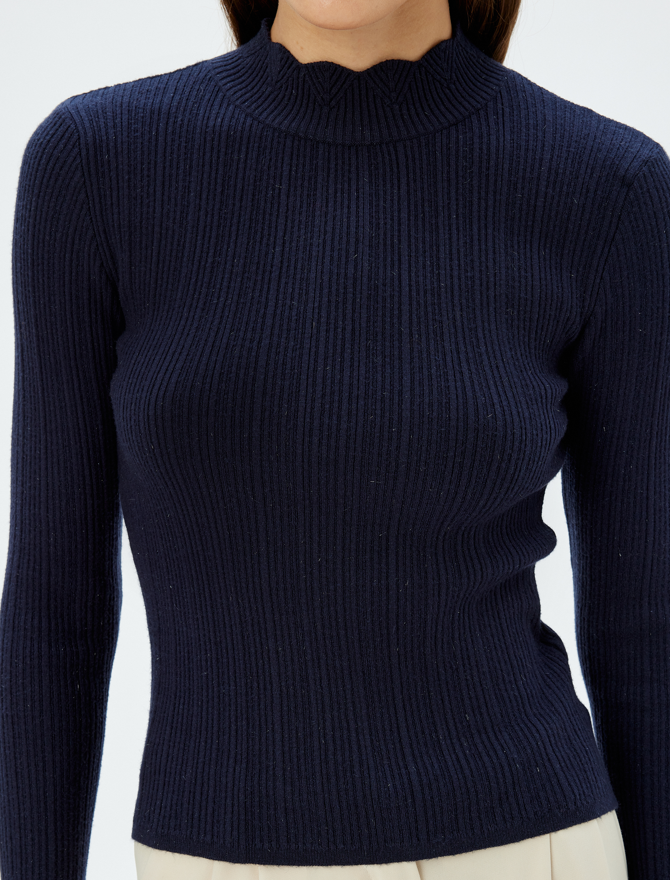 Triko Kazak Slim Fit Hafif Dik Yaka Uzun Kollu