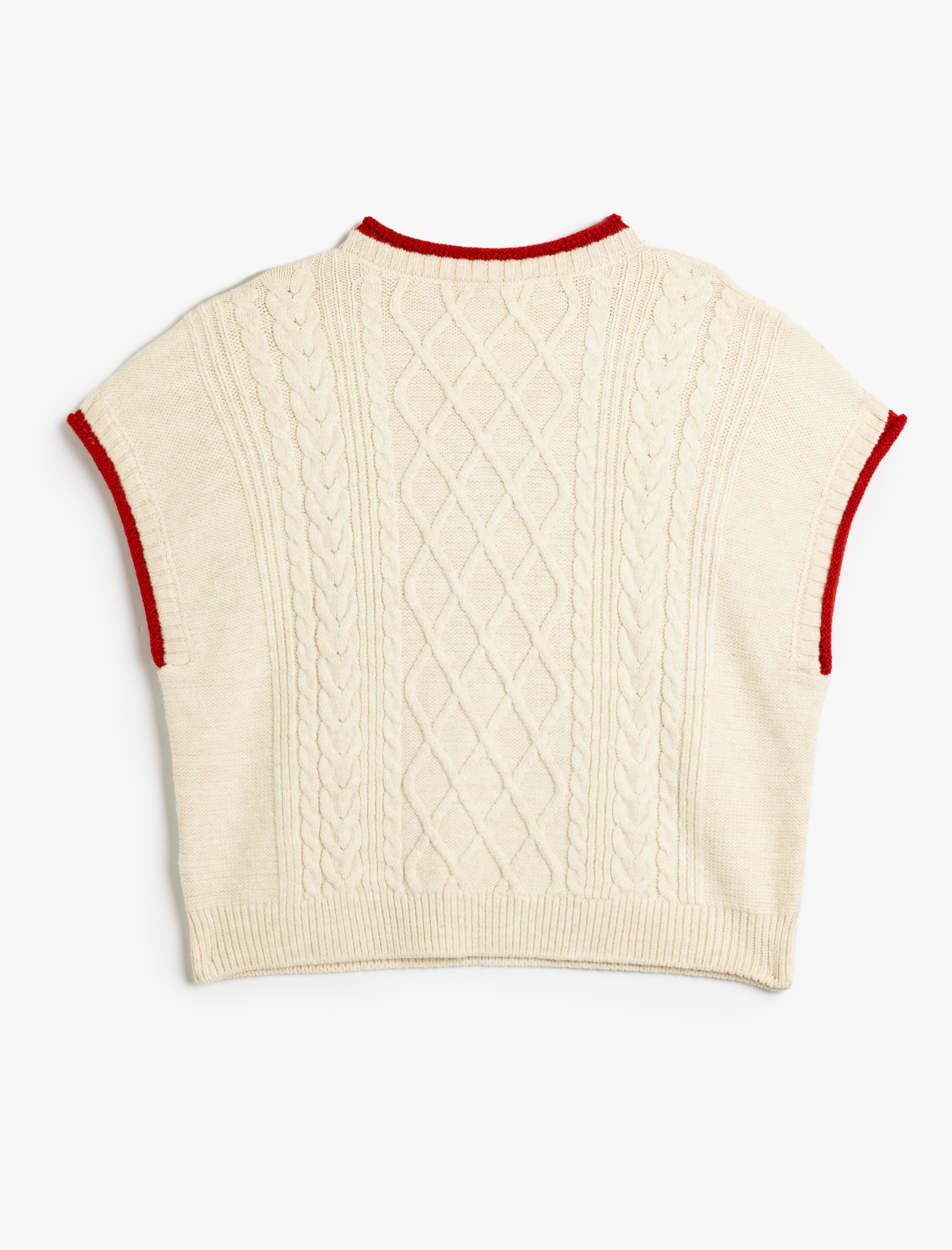   Koton X Sima Tarkan - V Yaka Renk Kontrast Detaylı Saç Örgü Oversize Süveter