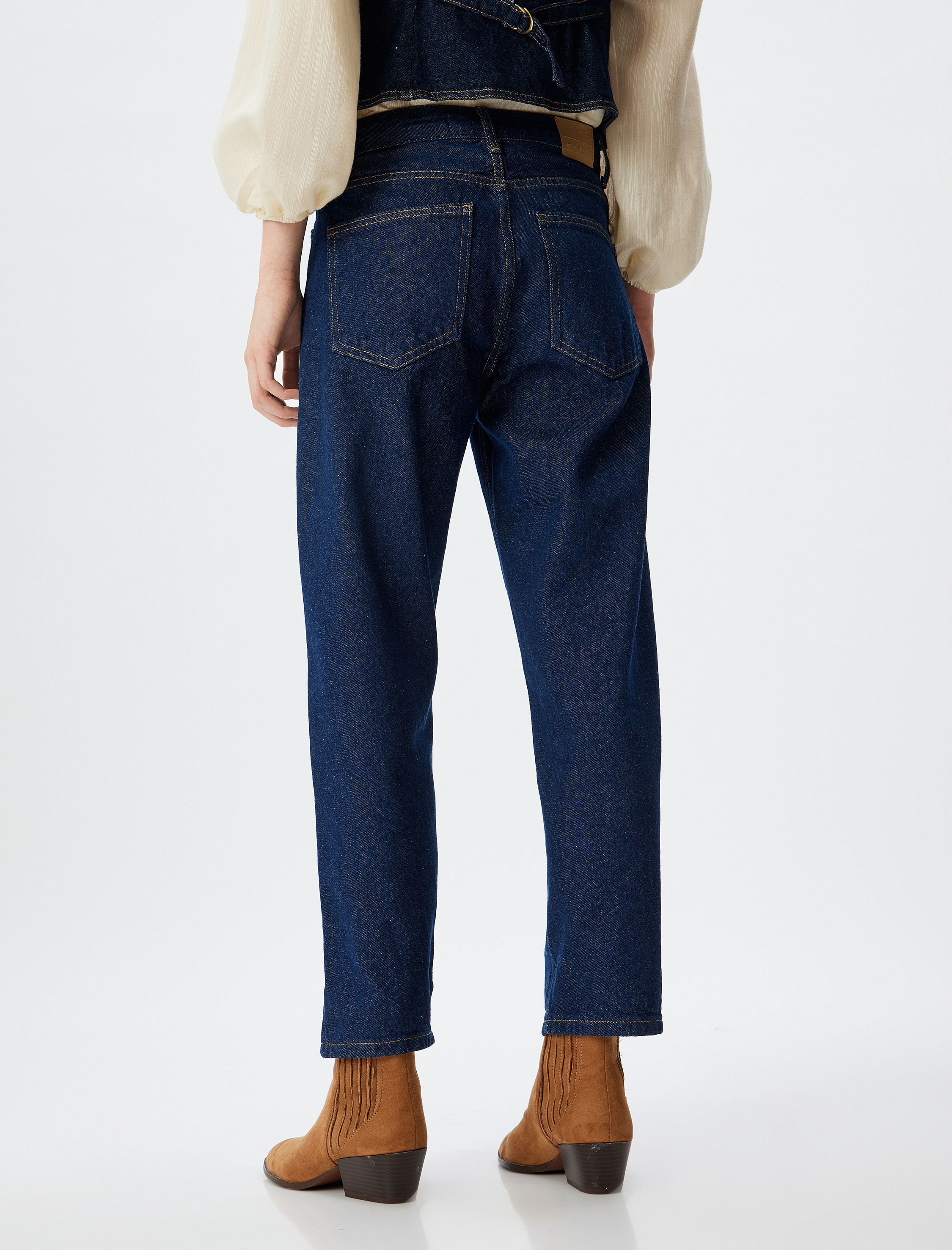 Standart Bel Düz Uzun Paça Düğmeli Pamuklu Kot Pantolon - Straight Fit Jeans