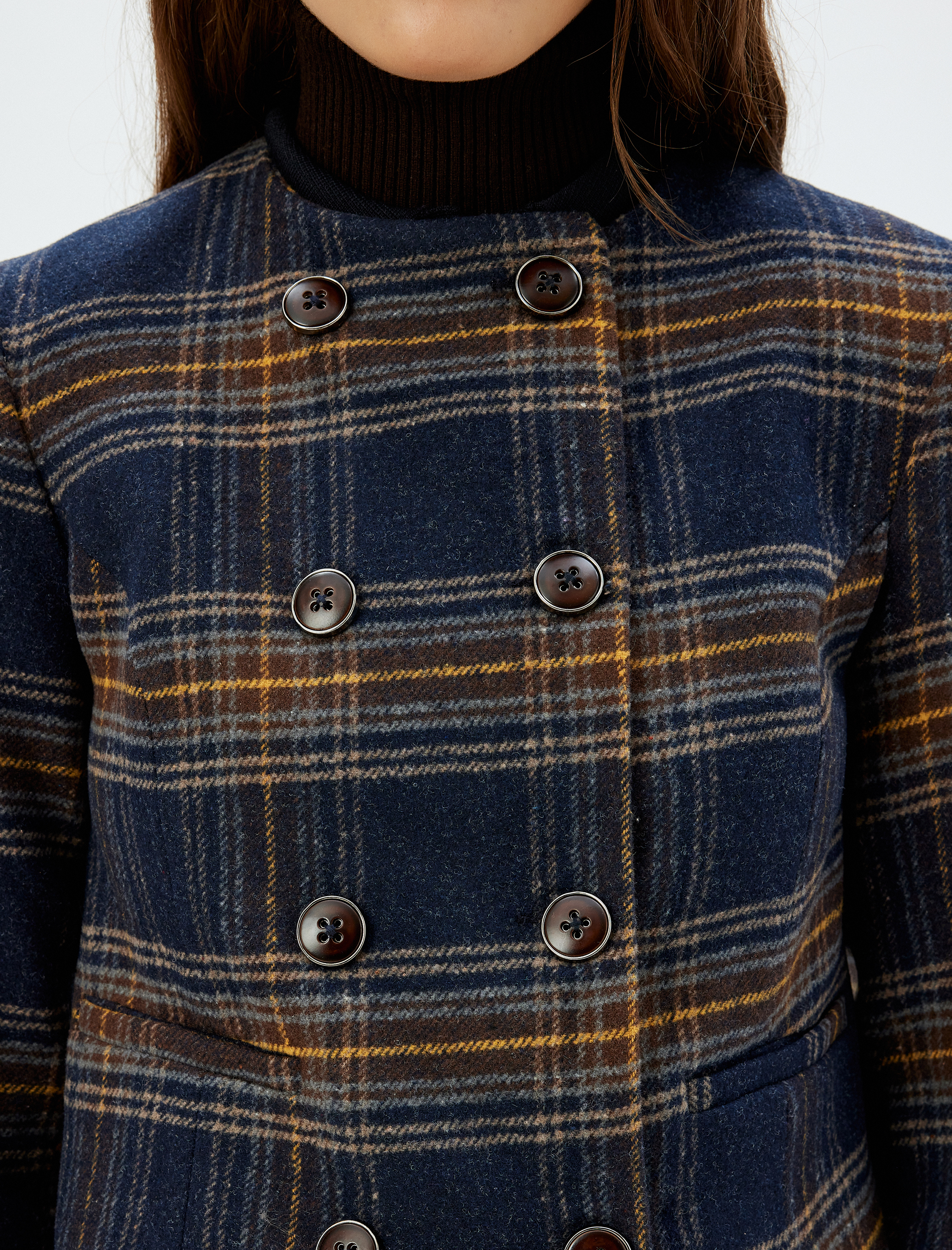   Koton X Sima Tarkan - Yuvarlak Yaka Ekose Kruvaze Kısa Ceket