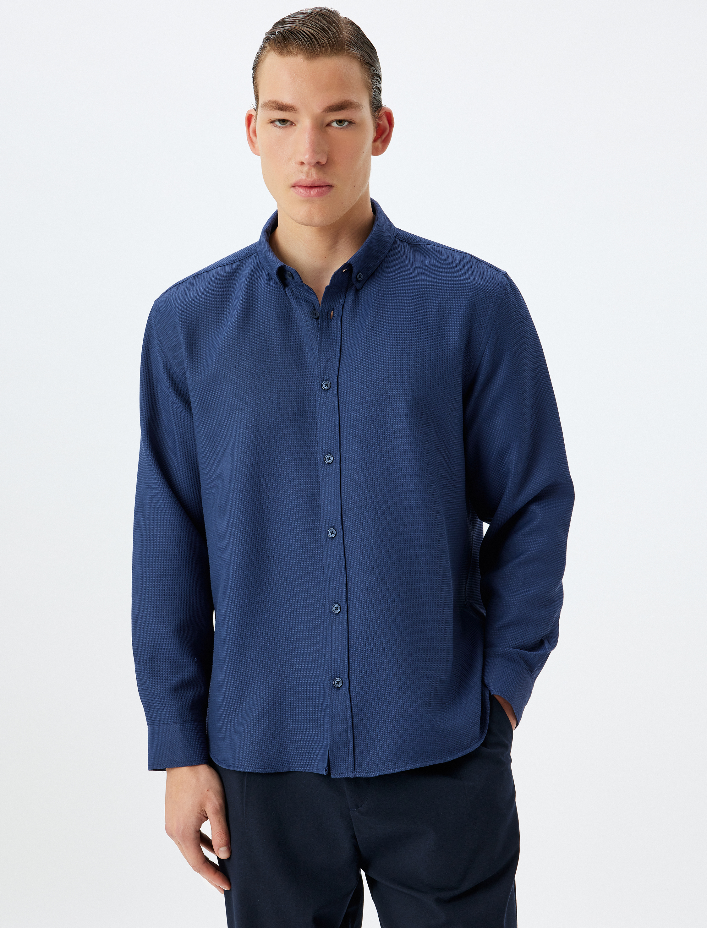   Uzun Kollu Gömlek Düğmeli Yaka Dokulu Pamuk Karışımlı Regular Fit