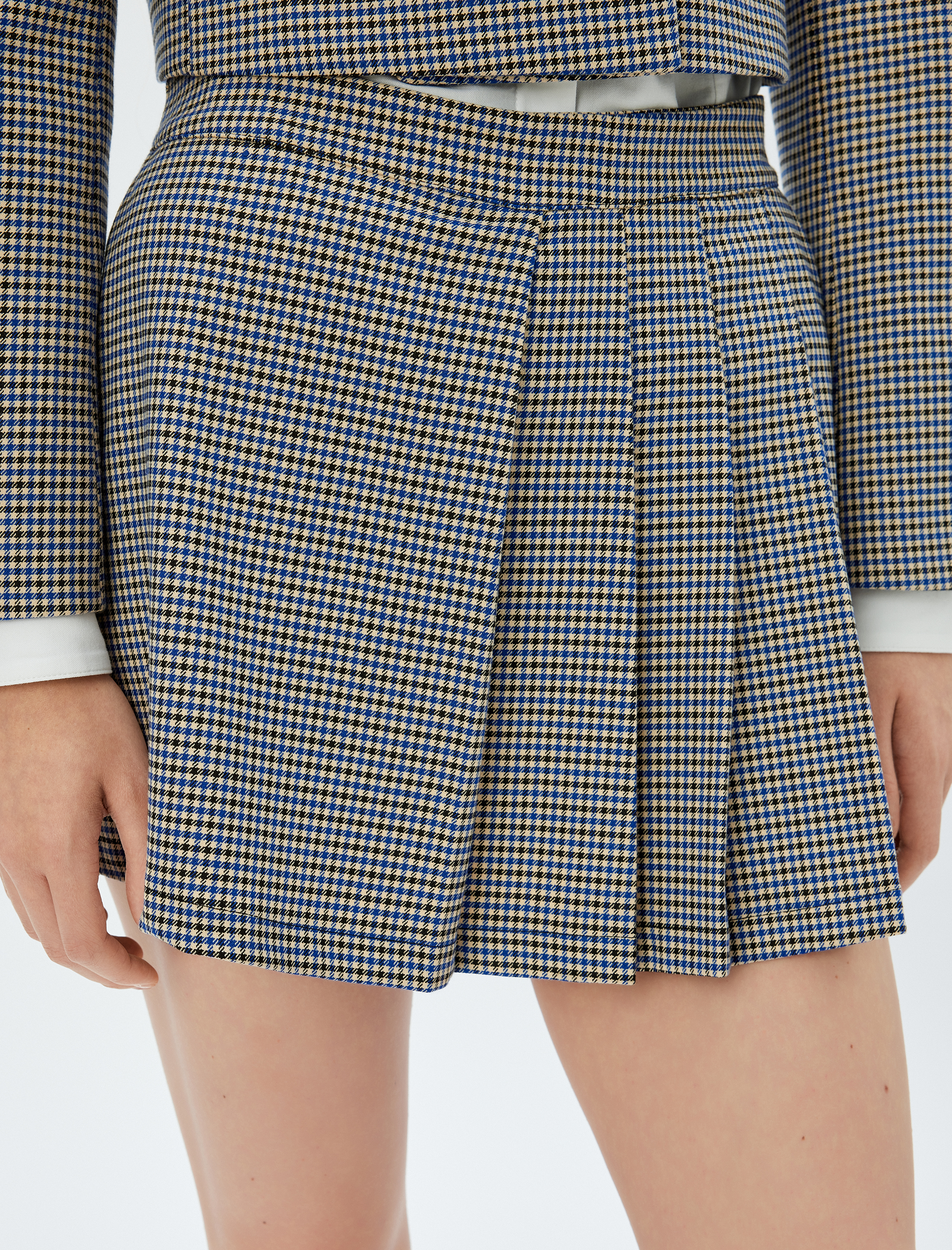   Koton X Sima Tarkan -  Standart Bel Pileli Mini Şort Etek