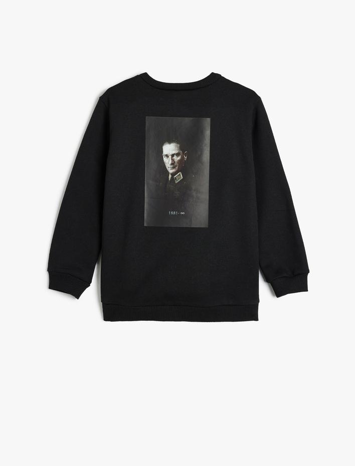 Erkek Çocuk Atatürk Baskılı Bisiklet Yaka Uzun Kollu Sweatshirt
