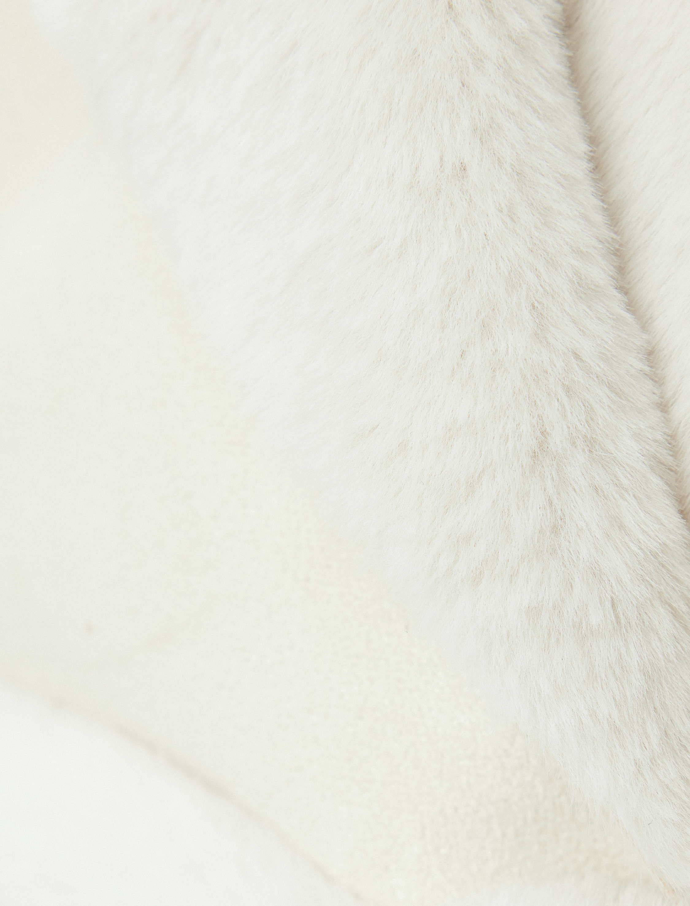   Süet Görünümlü Kaban İçi Suni Kürklü Kemer Detaylı Cepli