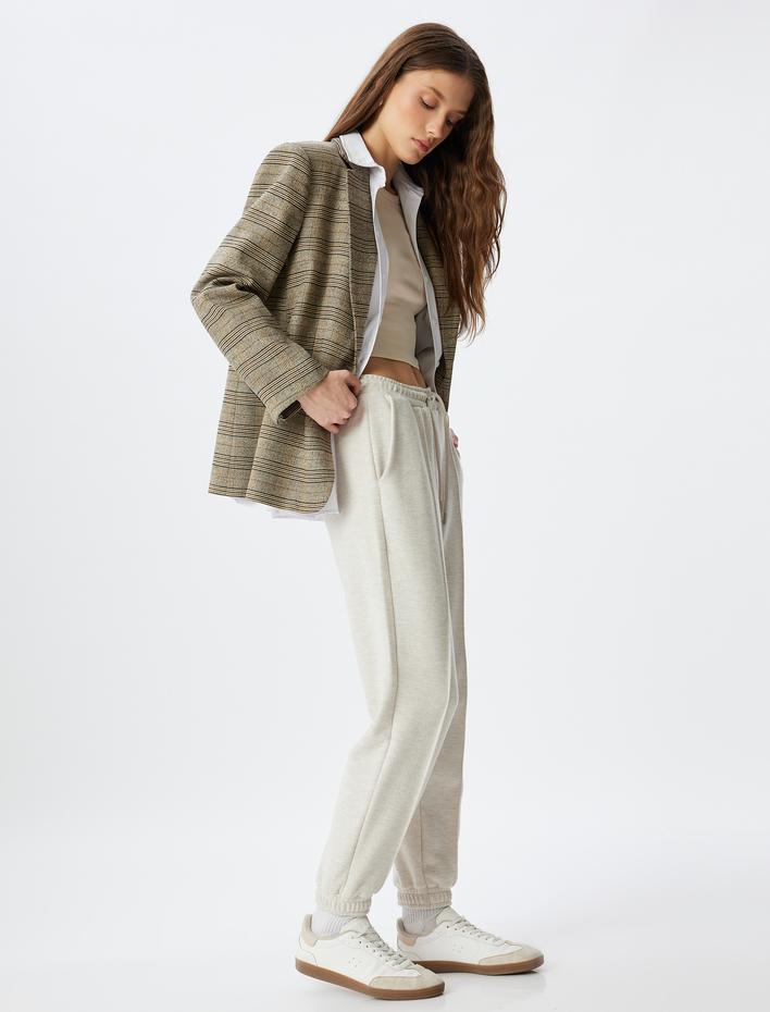  Beli Bağlamalı Cep Detaylı Nervürlü Jogger Pantolon