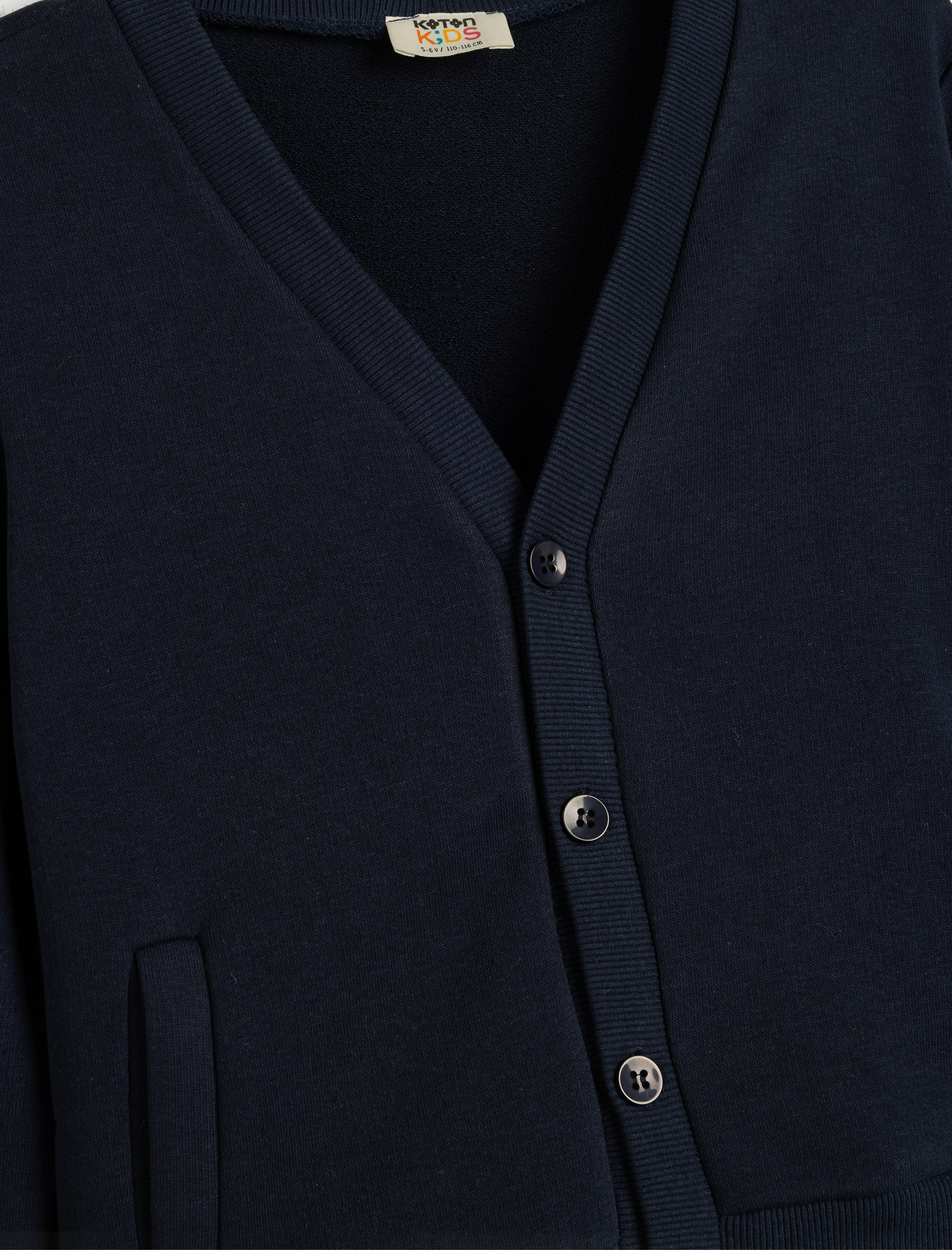  Erkek Çocuk V Yaka Düğme Kapamalı Uzun Kollu Cepli Pamuklu Basic Hırka