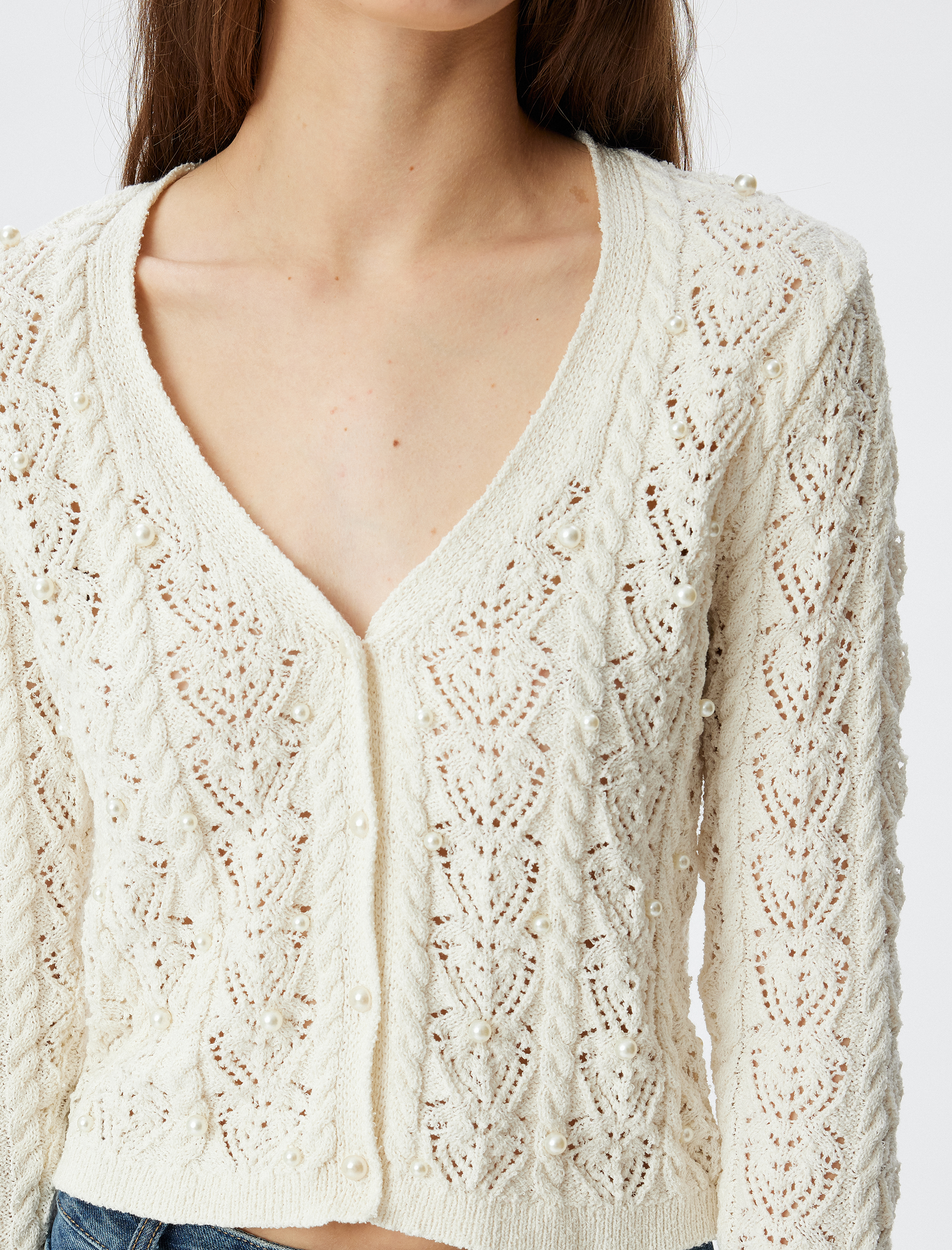 Ajurlu Örme Hırka V Yaka İnci İşleme Detaylı Uzun Kollu