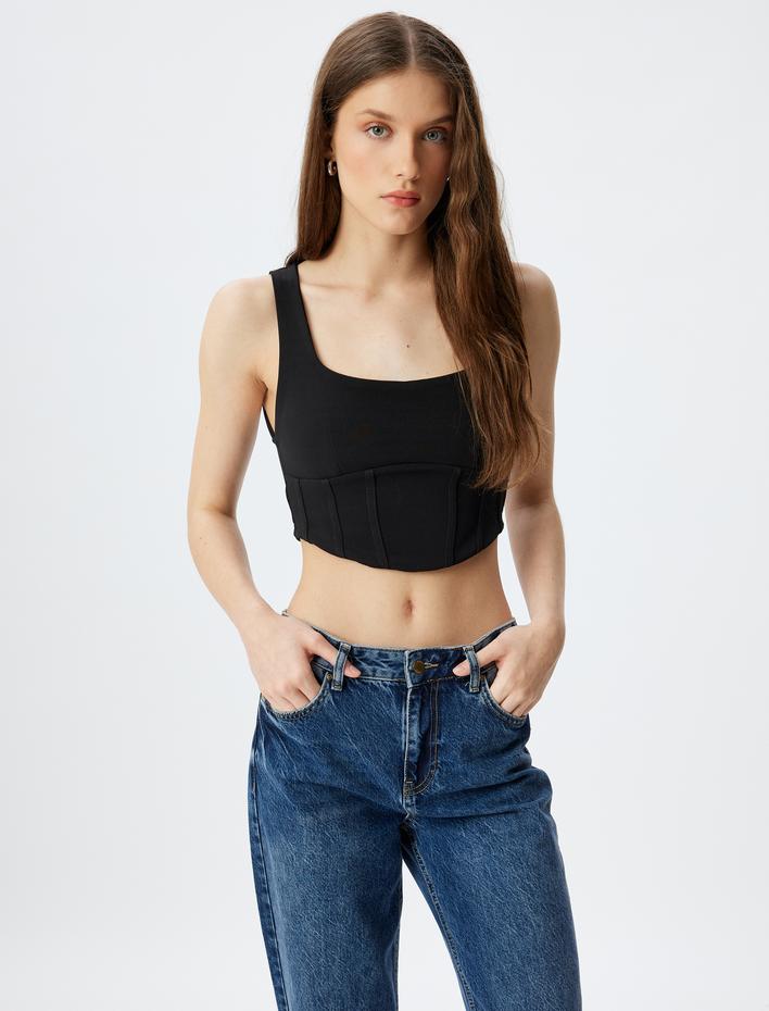  Kolsuz Kare Yaka Crop Korse Görünümlü Üst