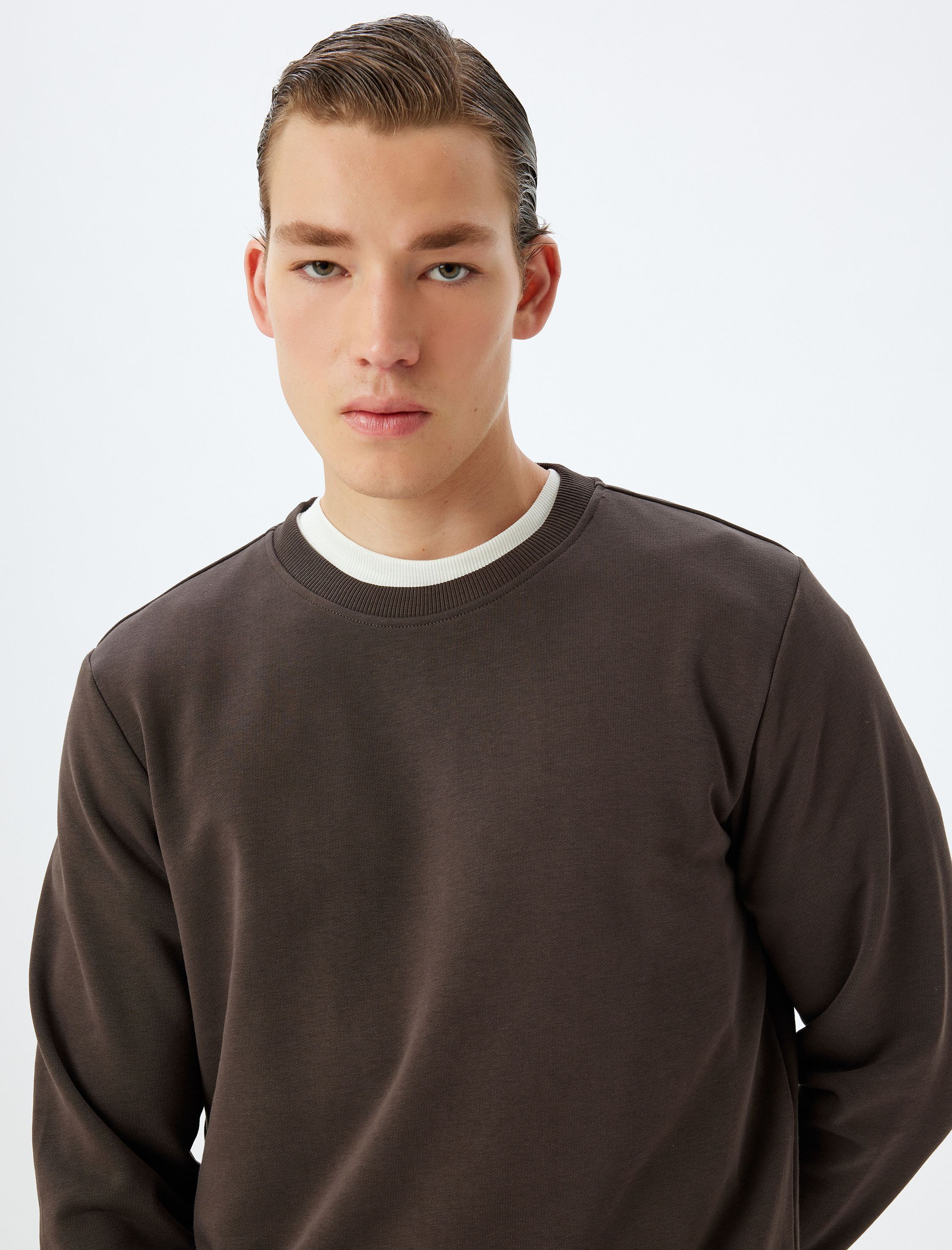   Basic Sweatshirt Bisiklet Yaka Pamuklu