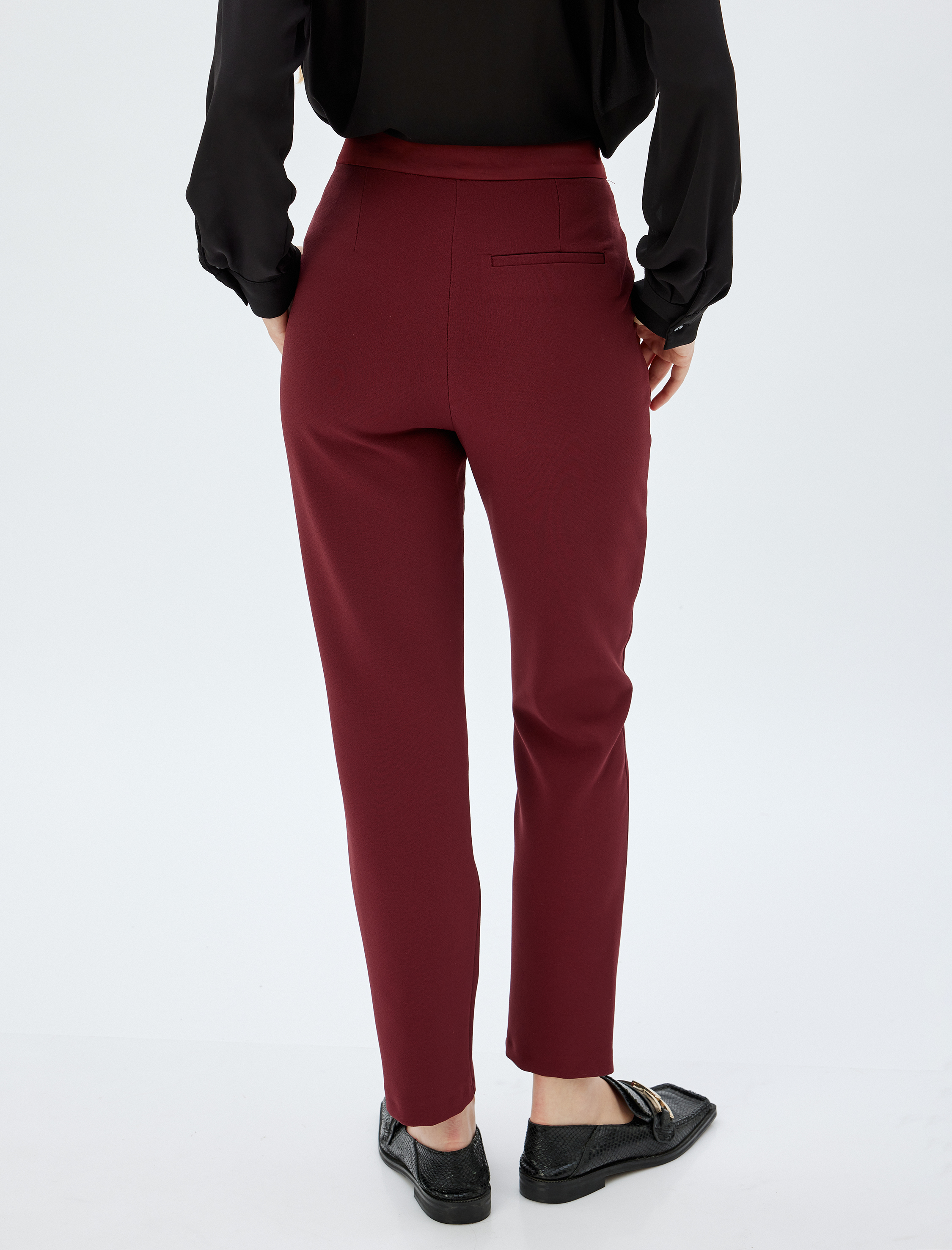   Havuç Kesim Standart Bel Cepli Kumaş Pantolon