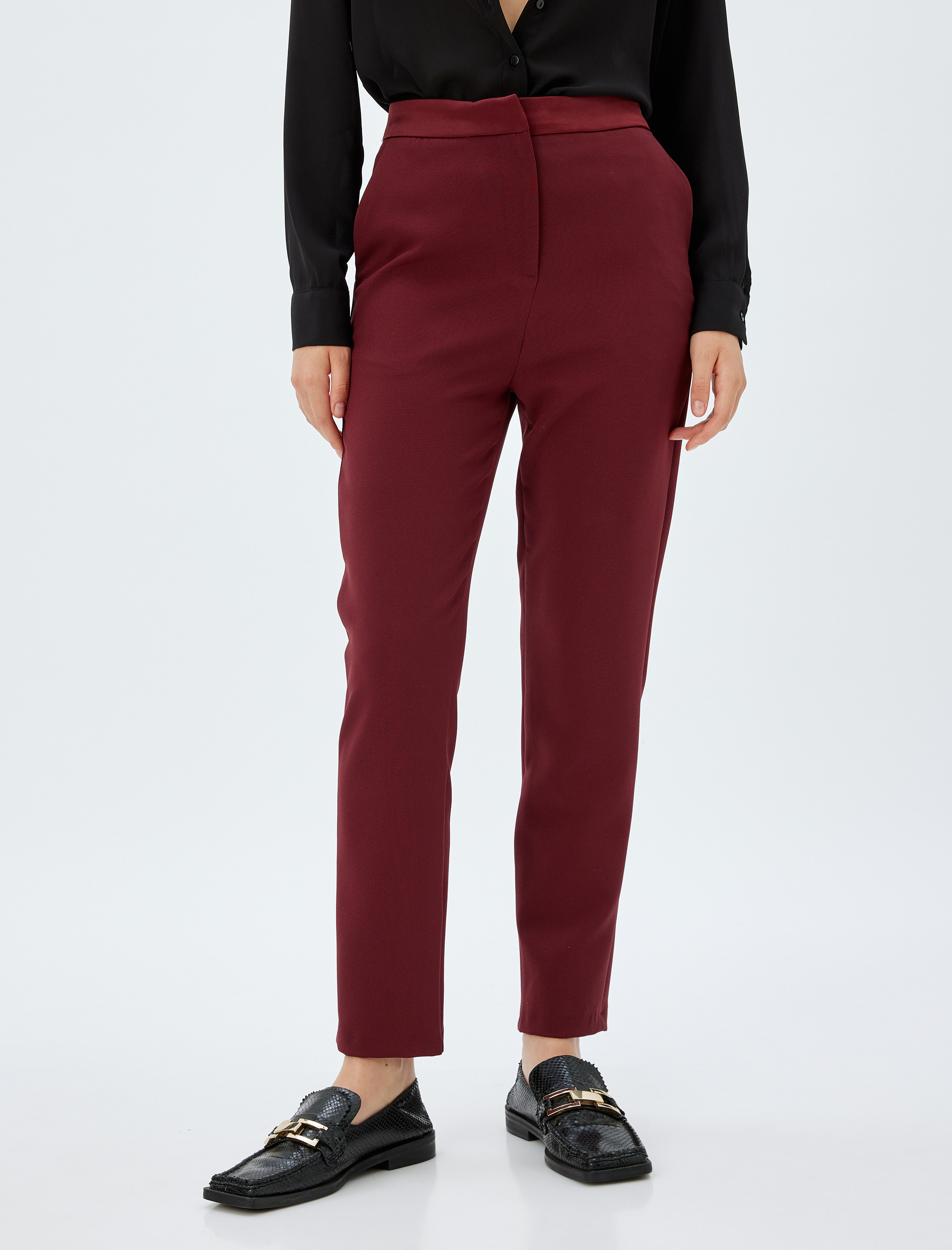   Havuç Kesim Standart Bel Cepli Kumaş Pantolon