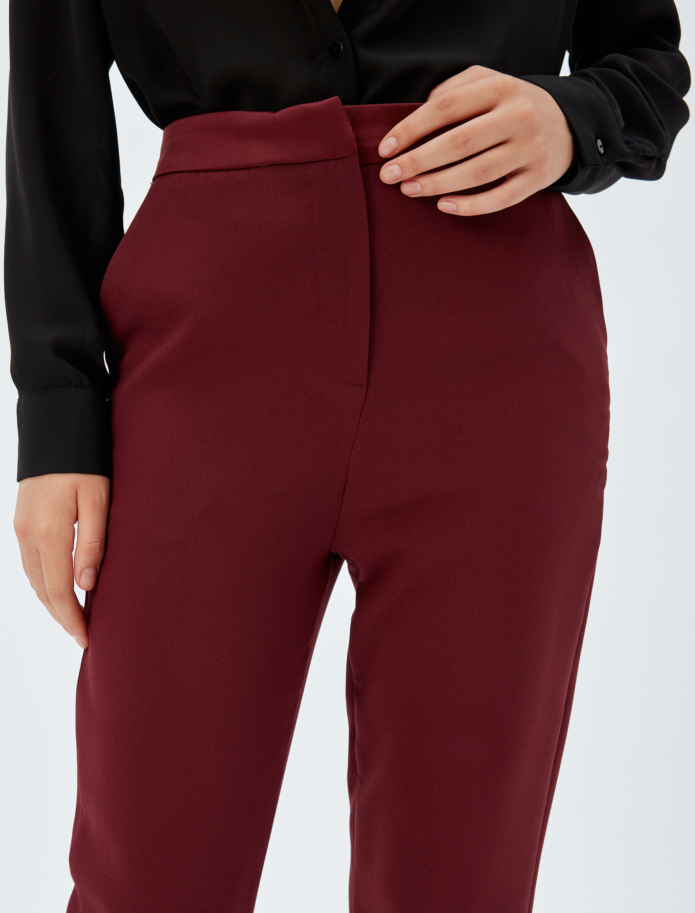   Havuç Kesim Standart Bel Cepli Kumaş Pantolon