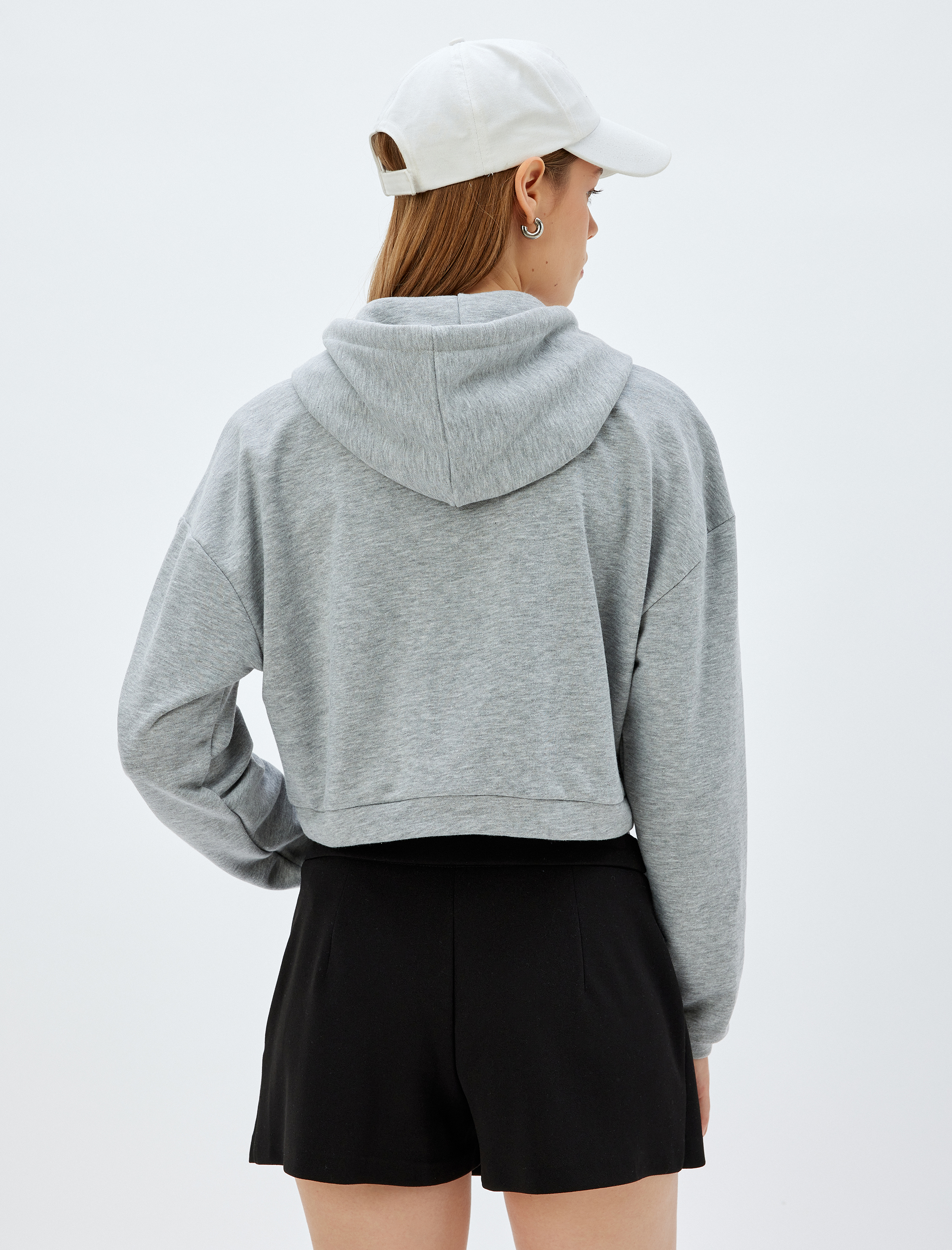   Crop Kapşonlu Sweatshirt Kolej Temalı Baskılı Üç İplik Rahat Kalıp