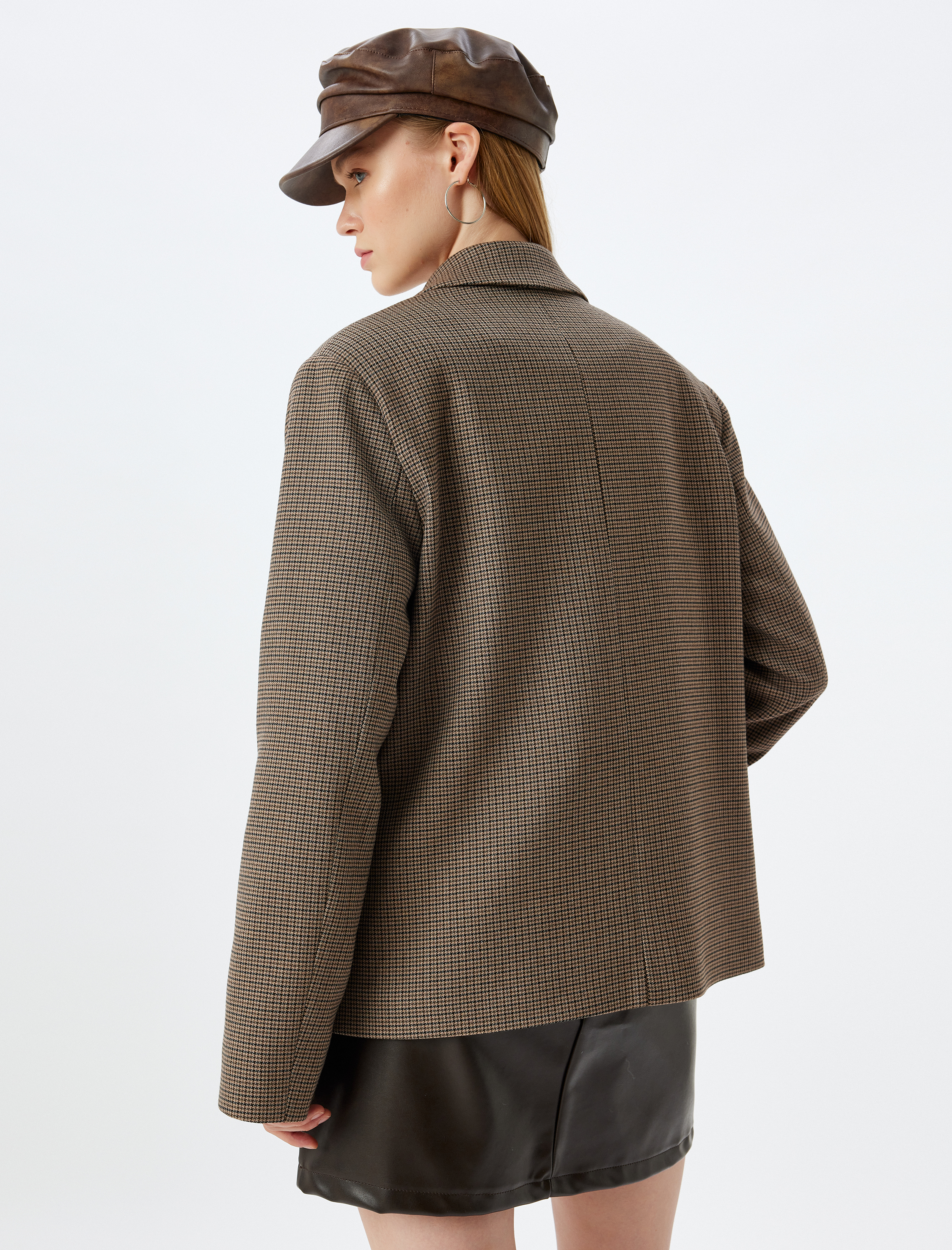   Kruvaze Ceket Düğmeli Kapaklı Cep Detaylı