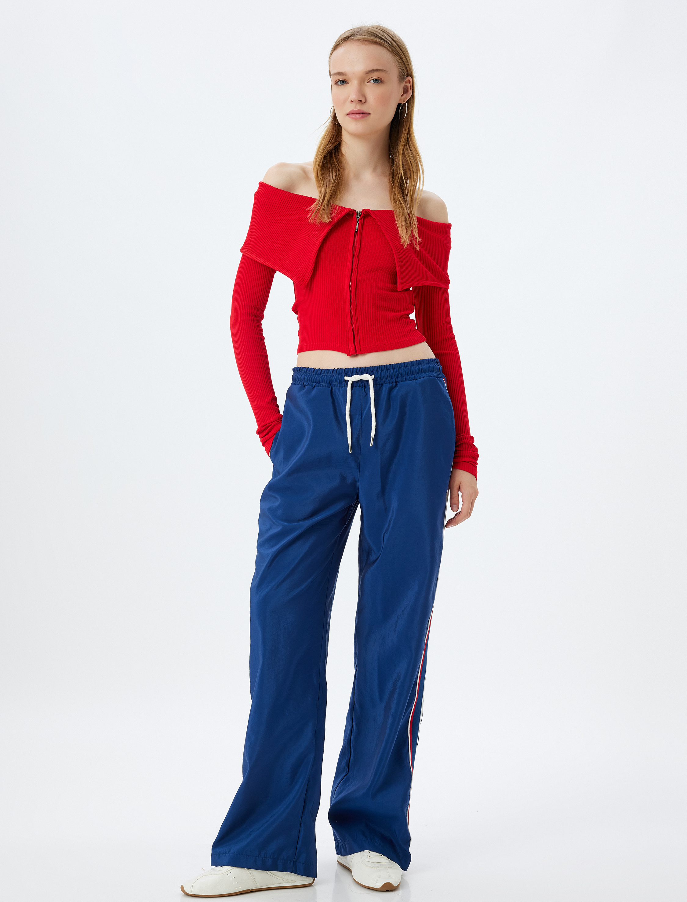   Crop Tişört Uzun Kollu Fermuarlı Omzu Açık Slim Fit