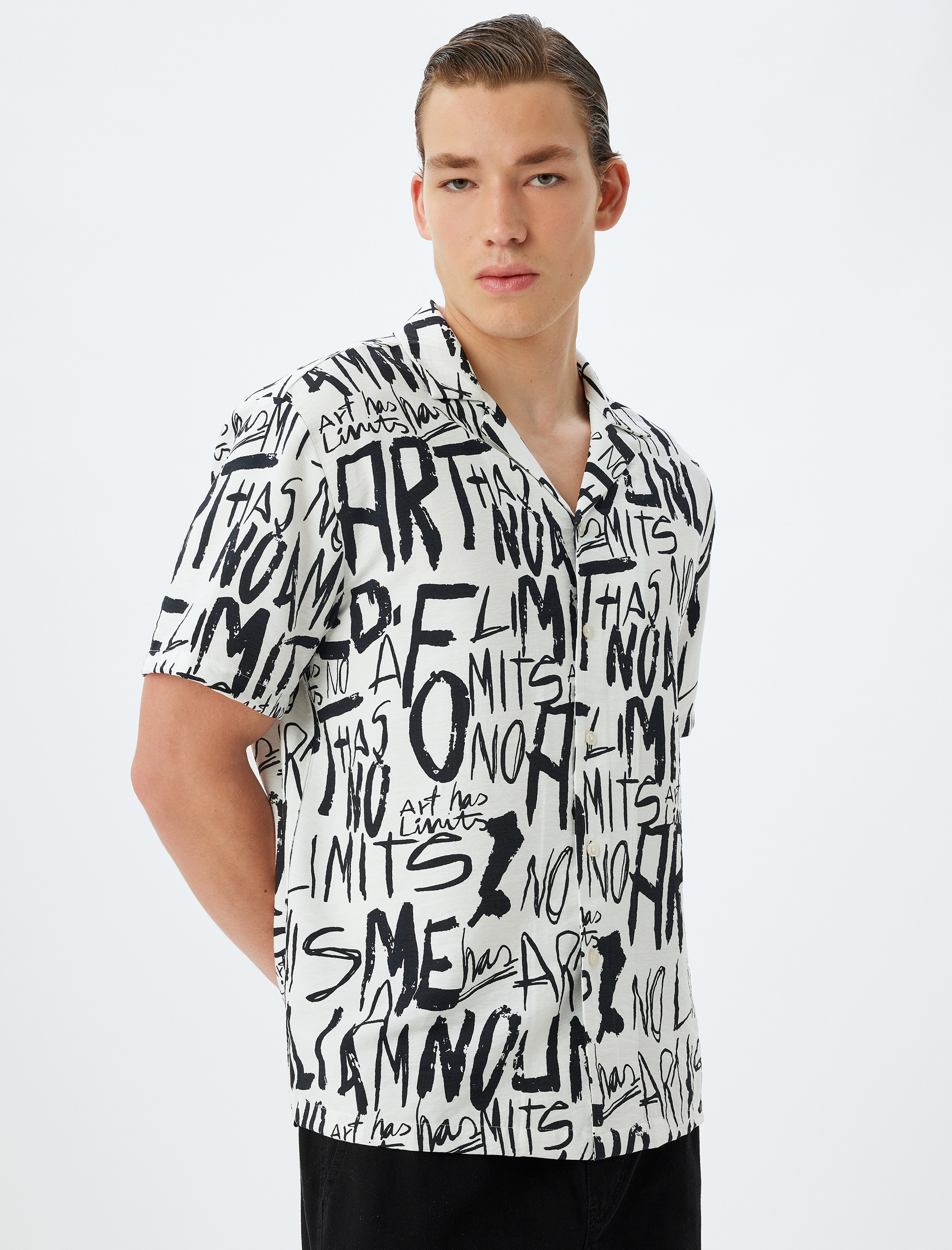   Slogan Baskılı Gömlek Kısa Kollu Viskon Regular Fit