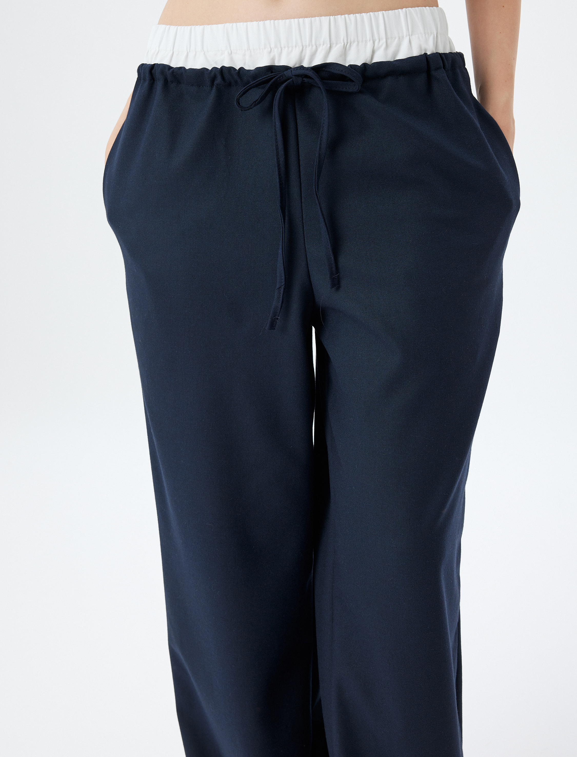   Bol Paça Pantolon Bağcıklı Çift Bel Detaylı Cepli