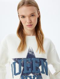 Oversize Sweatshirt Bisiklet Yaka Kolej İşlemeli Şardonlu