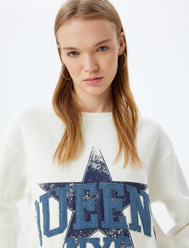 Oversize Sweatshirt Bisiklet Yaka Kolej İşlemeli Şardonlu_0