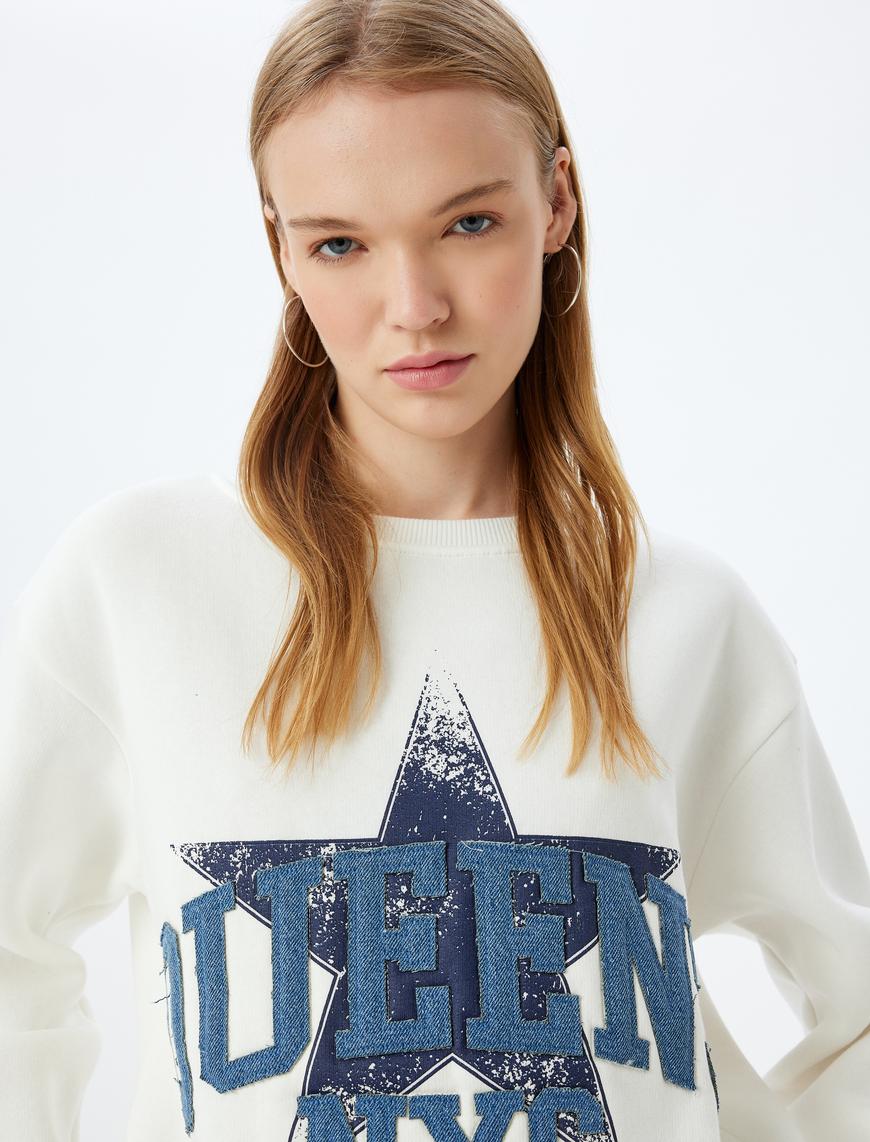   Oversize Sweatshirt Bisiklet Yaka Kolej İşlemeli Şardonlu