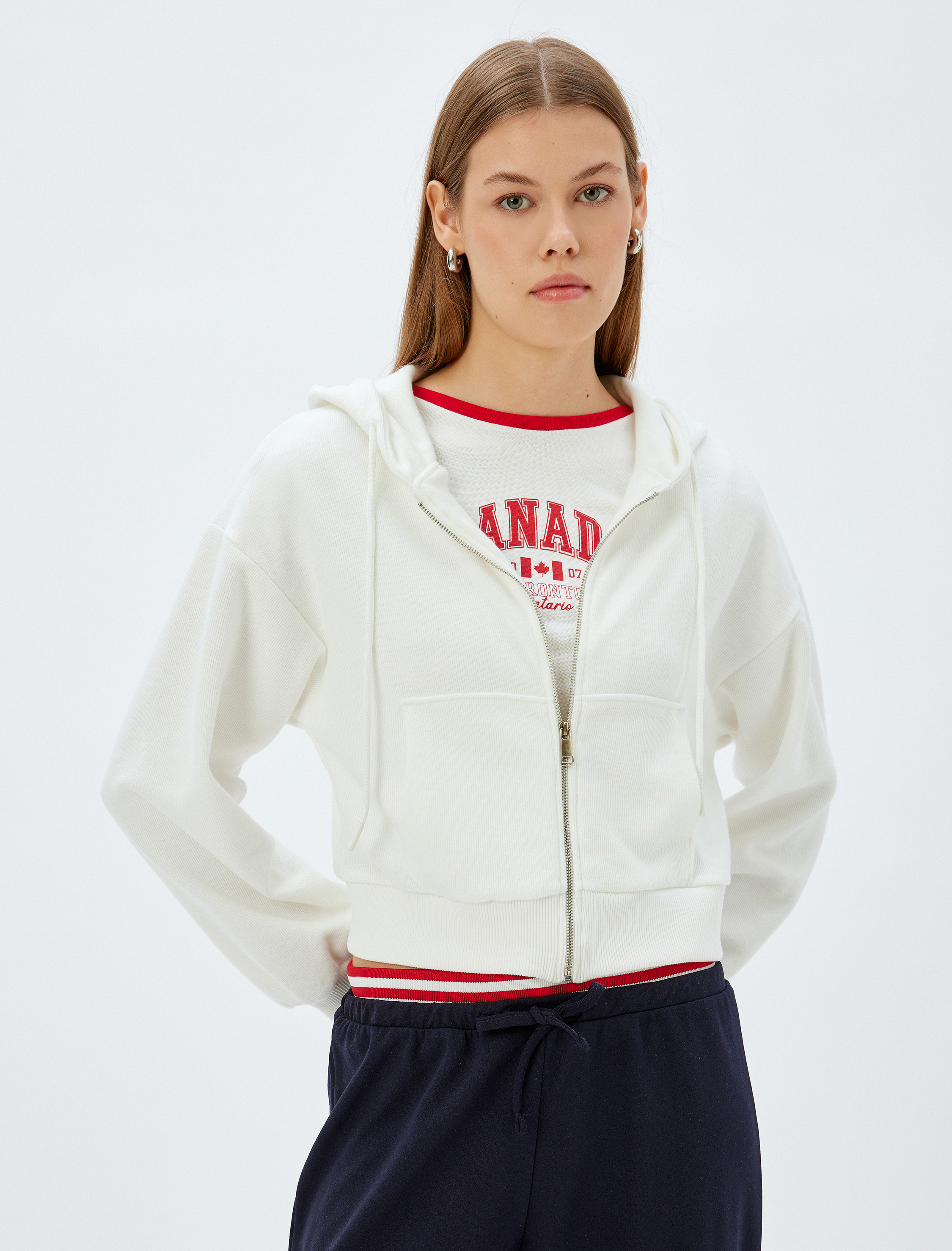   Cepli Uzun Kollu Crop Kapüşonlu Fermuarlı Sweatshirt