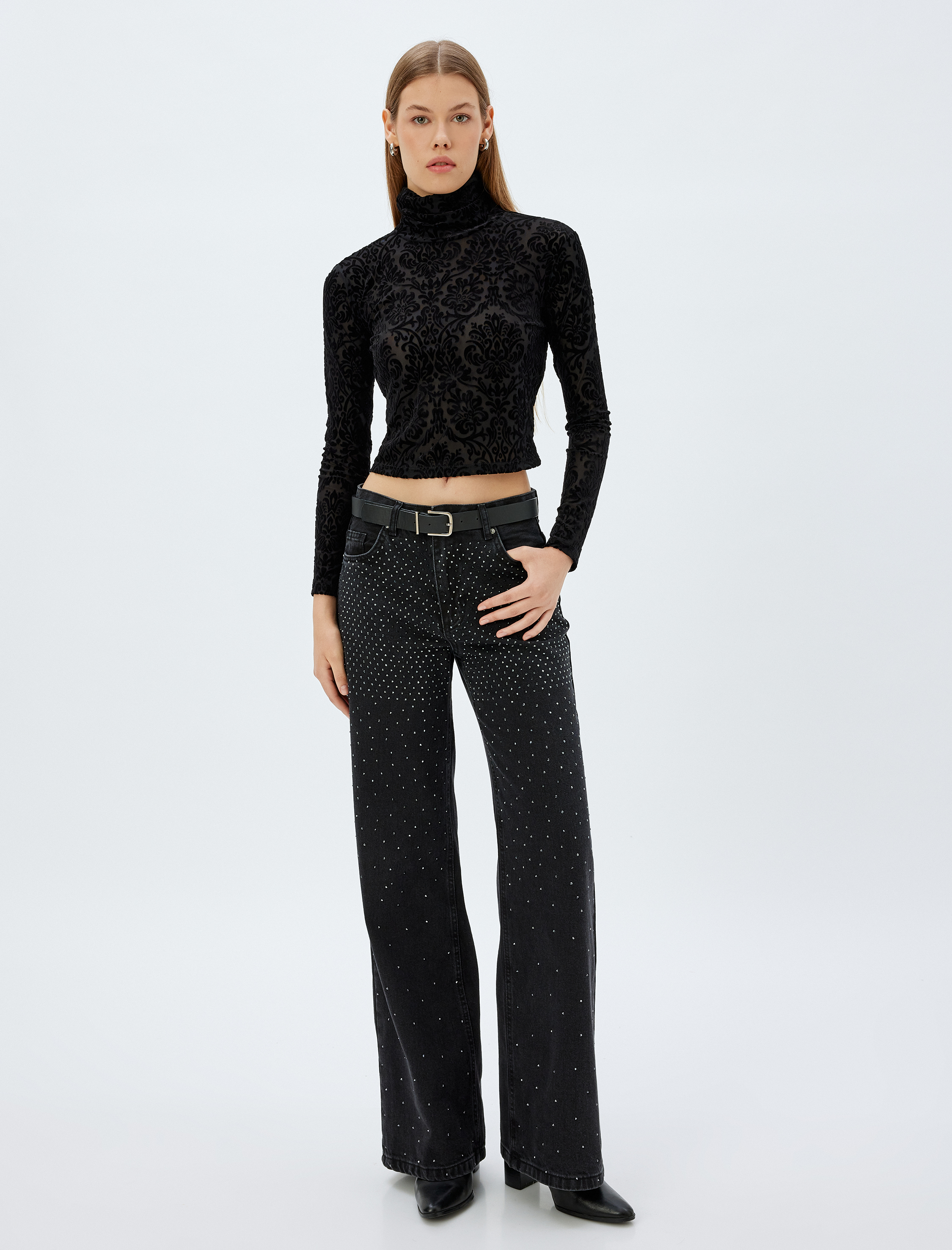 Floral Kadife Crop Body Balıkçı Yaka Uzun Kollu Slim Fit