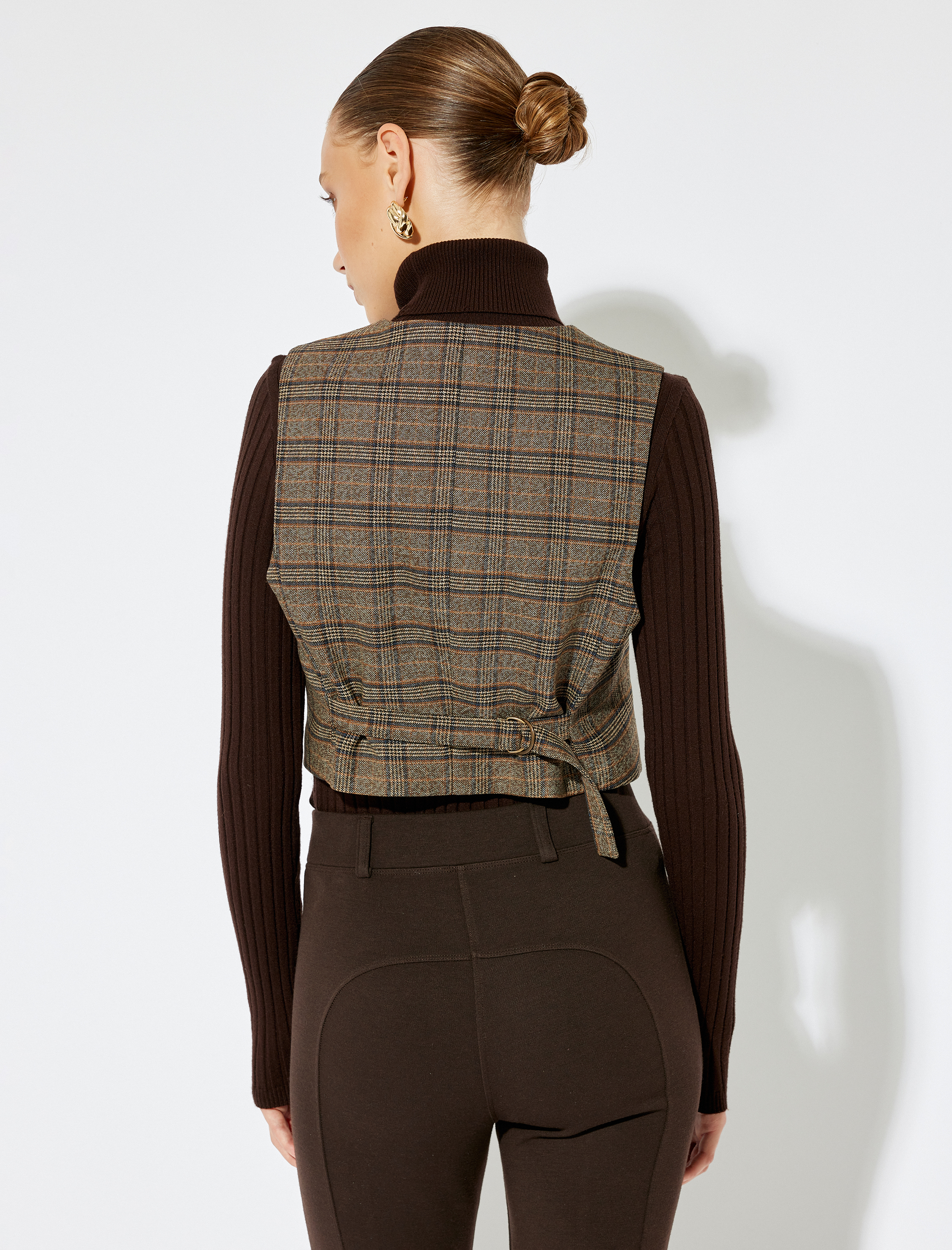   Koton X Sima Tarkan - Yelek Düğmeli V Yaka Arkası Kemer Detaylı