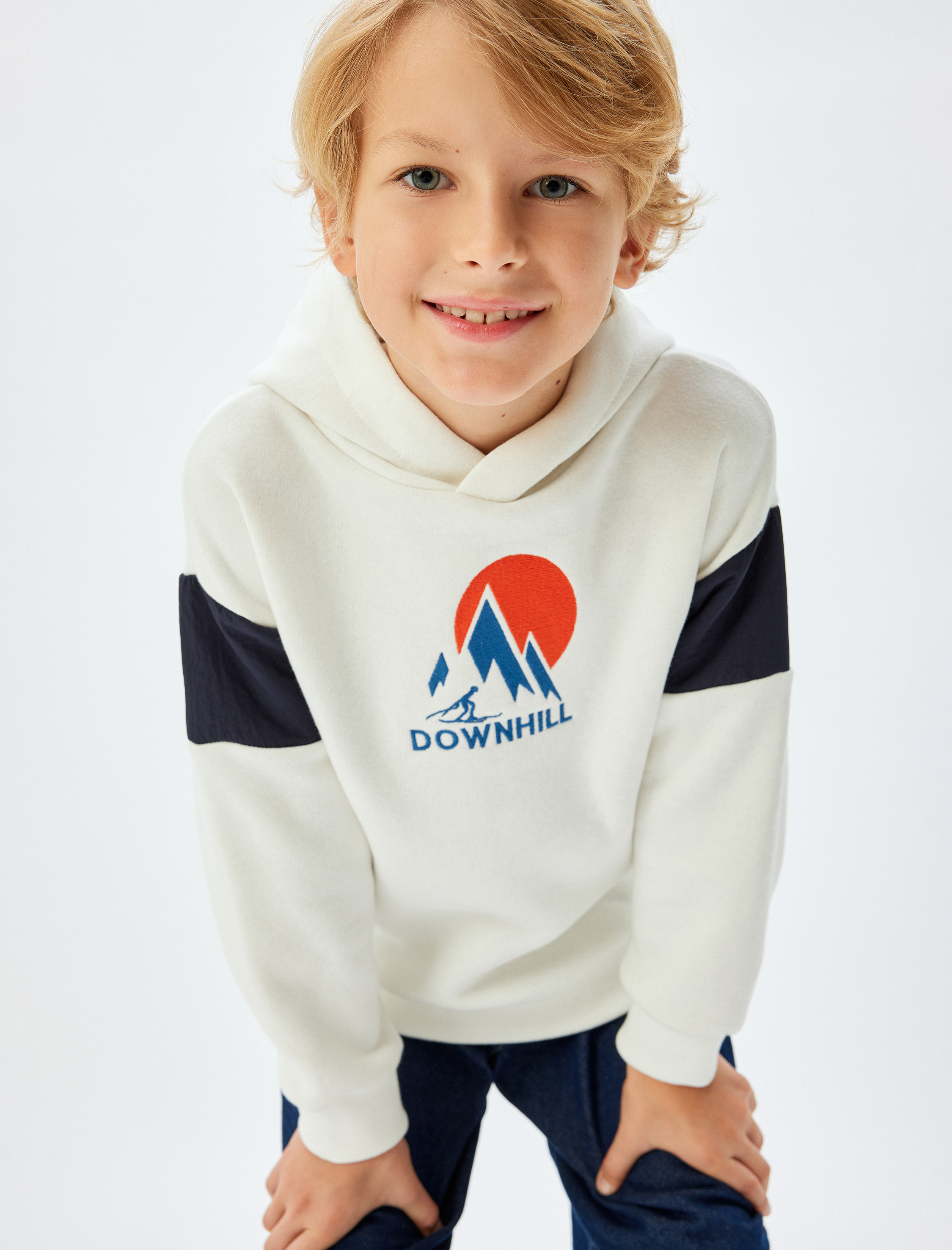  Erkek Çocuk Kapşonlu Sweatshirt Kayak Temalı Baskılı Uzun Kollu Şardonlu