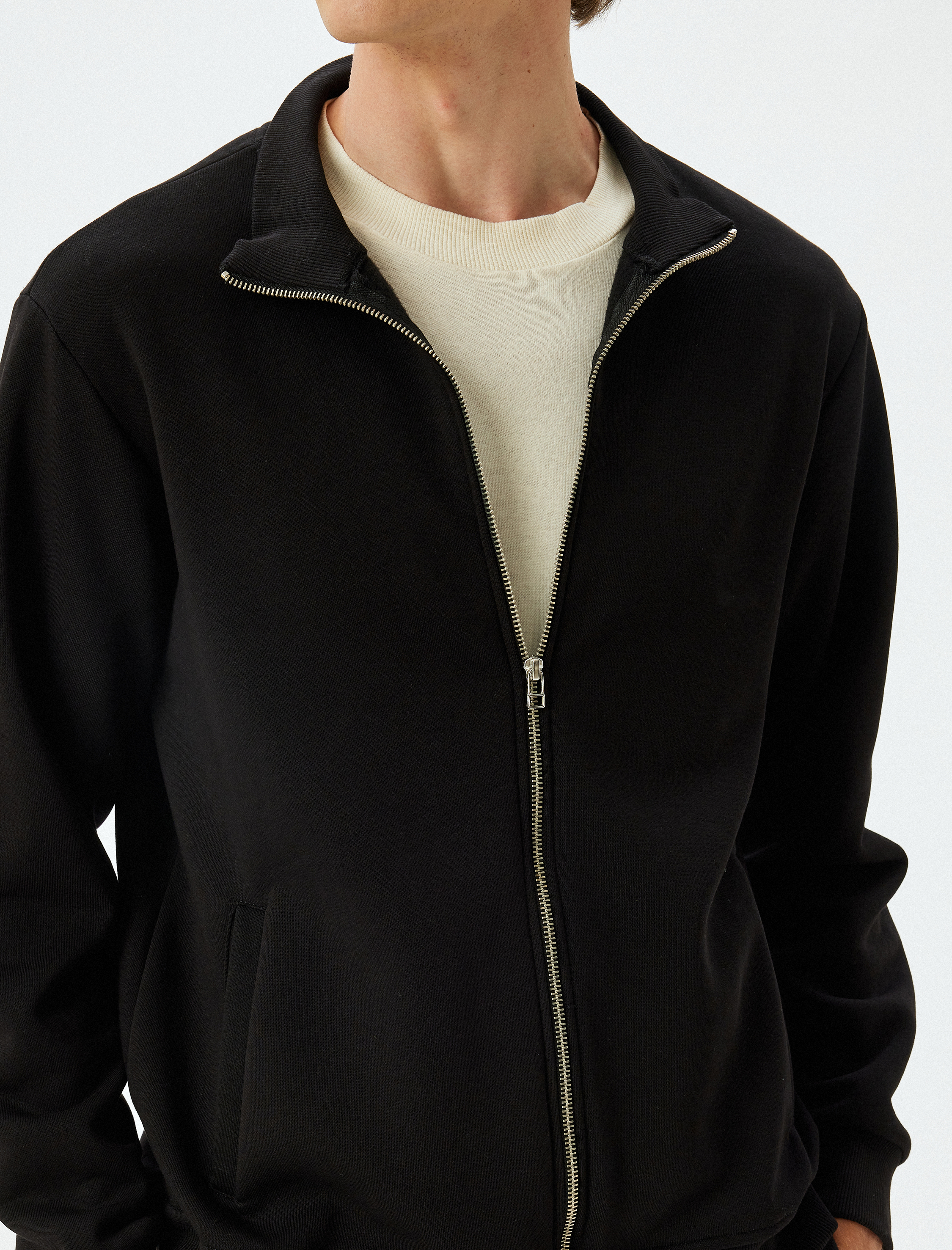   Şardonlu Pamuk Karışımlı Cep Detaylı Fermuarlı Dik Yaka Hırka