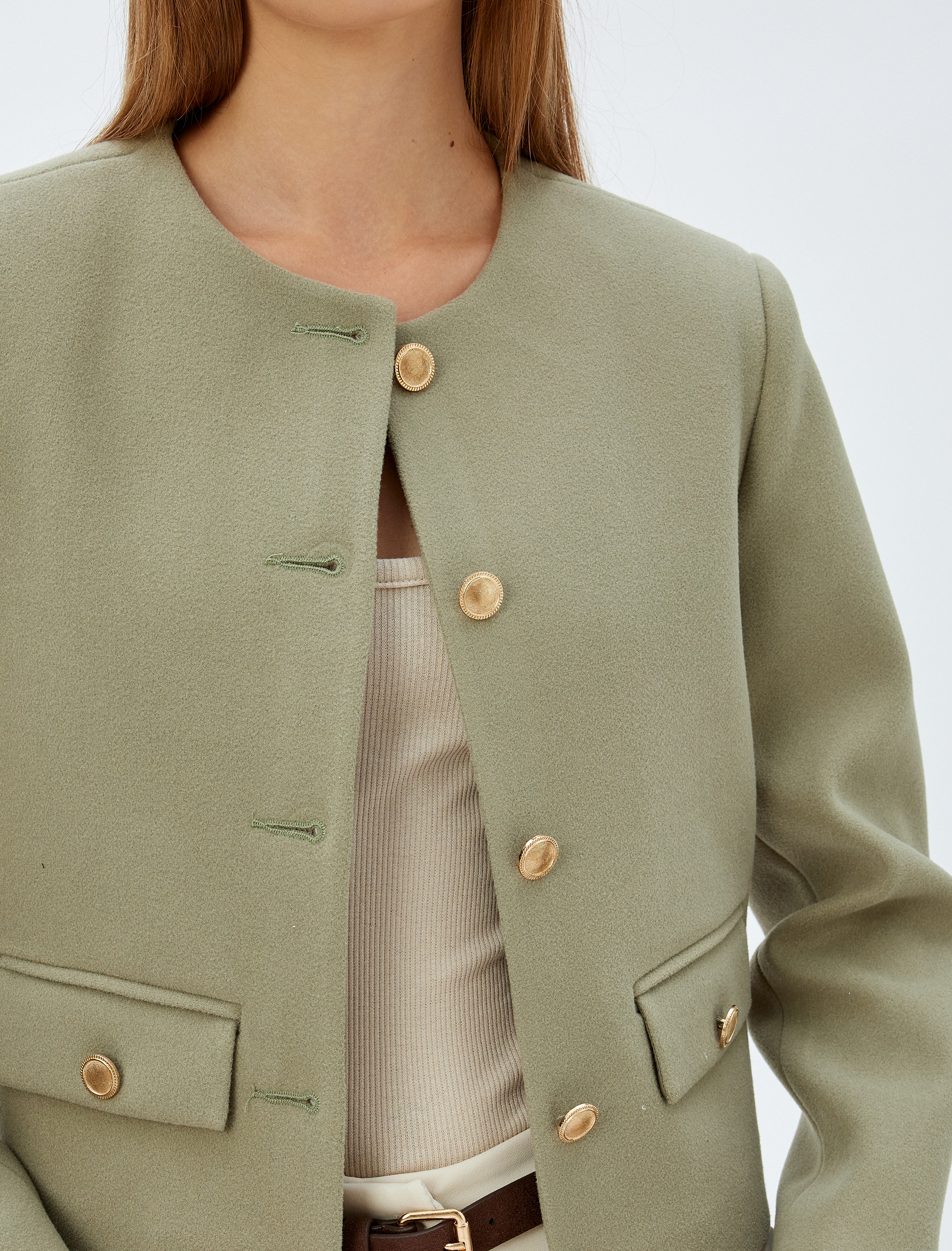 Yakasız Cep Detaylı Slim Fit Crop Ceket