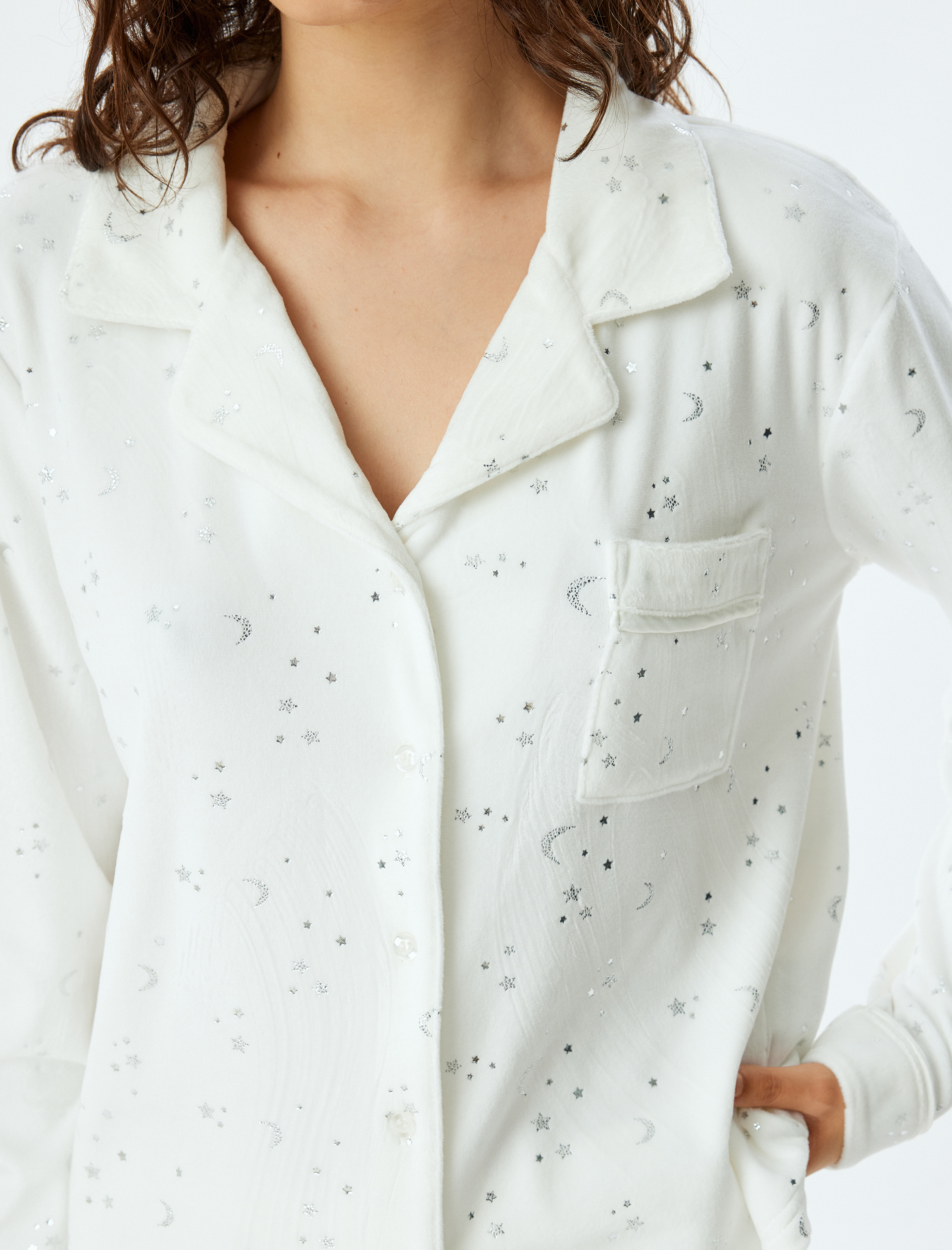   Polar Pijama Üstü Düğmeli Gömlek Yaka Parıltılı Yıldız ve Ay Baskılı