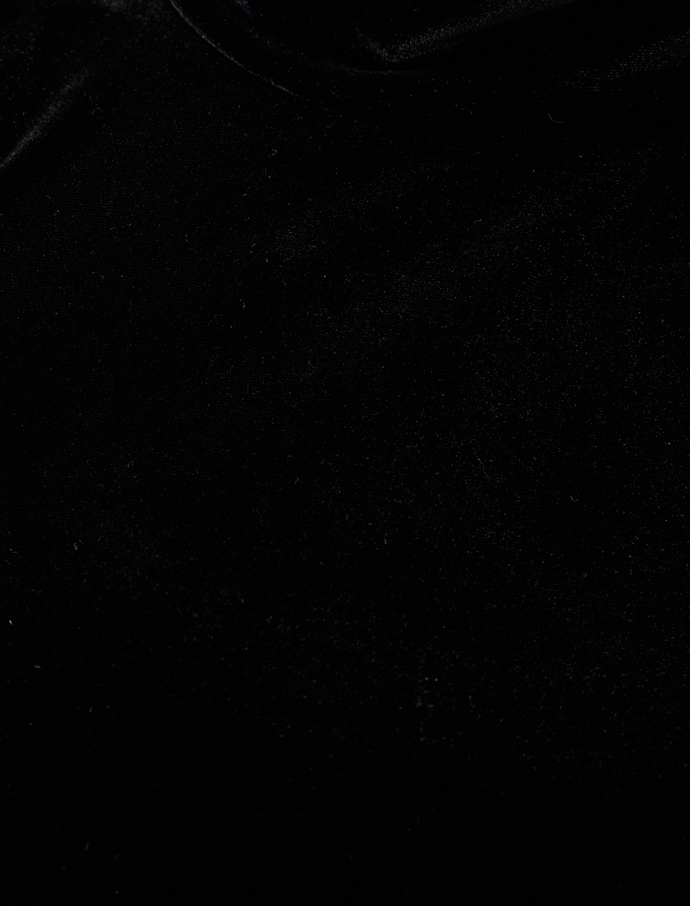   Kadife Crop Top Kolsuz Dik Yaka