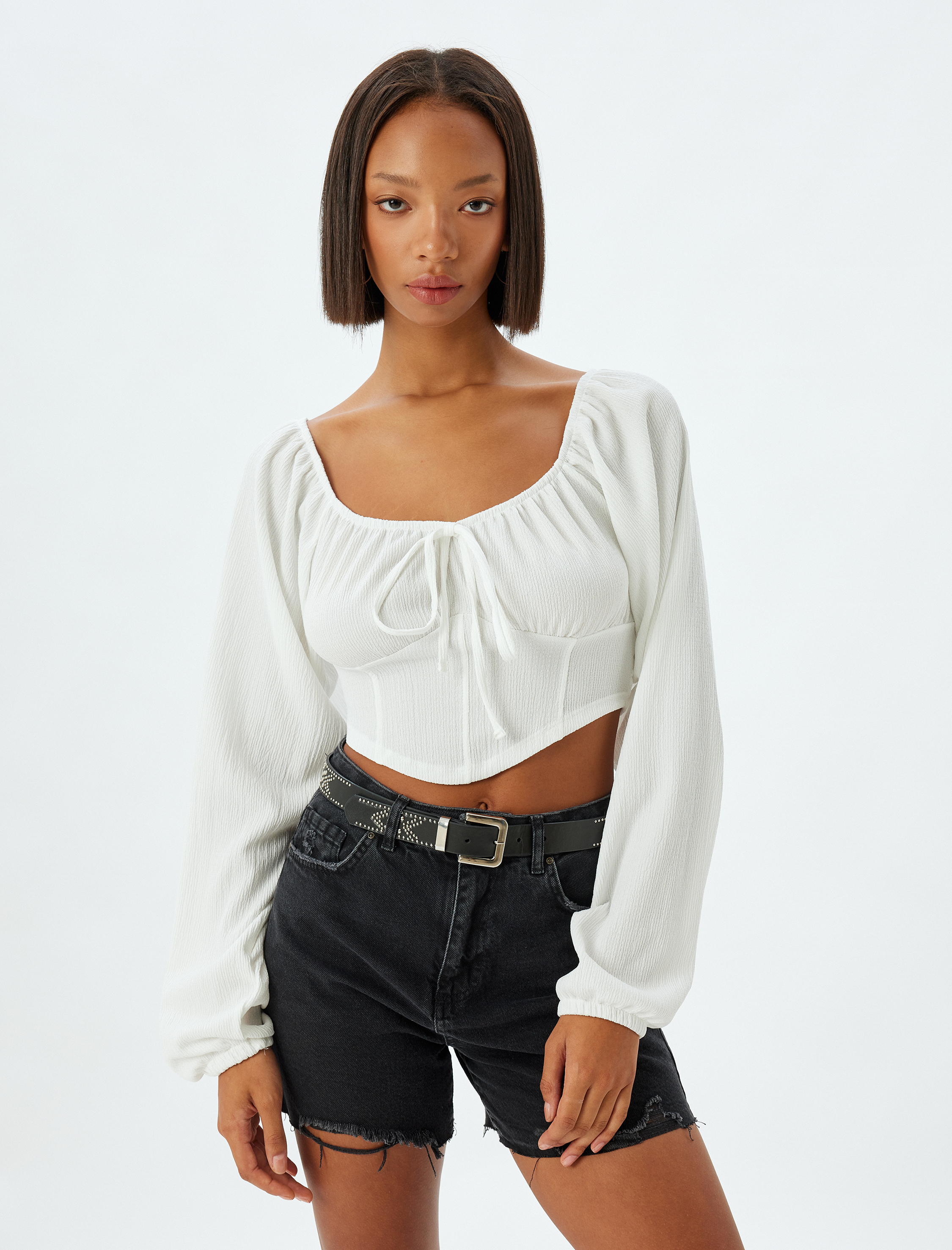   Crop Tişört Balon Kollu Bağcıklı Korse Detaylı Kalp Yaka Bürümcük