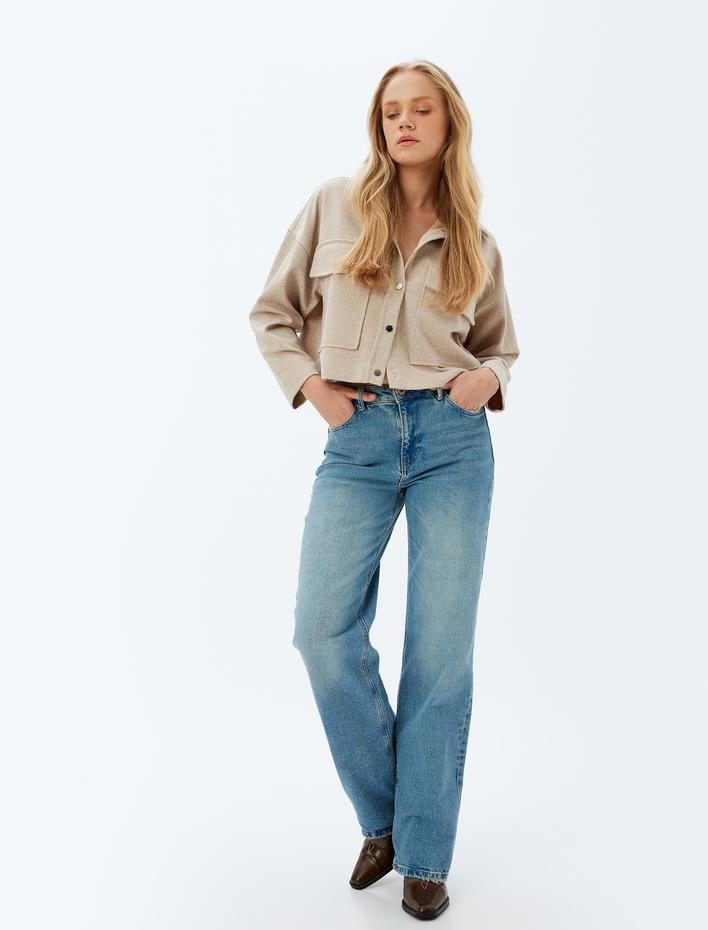  Çıt Çıt Düğmeli Cep Detaylı Kısa Ceket