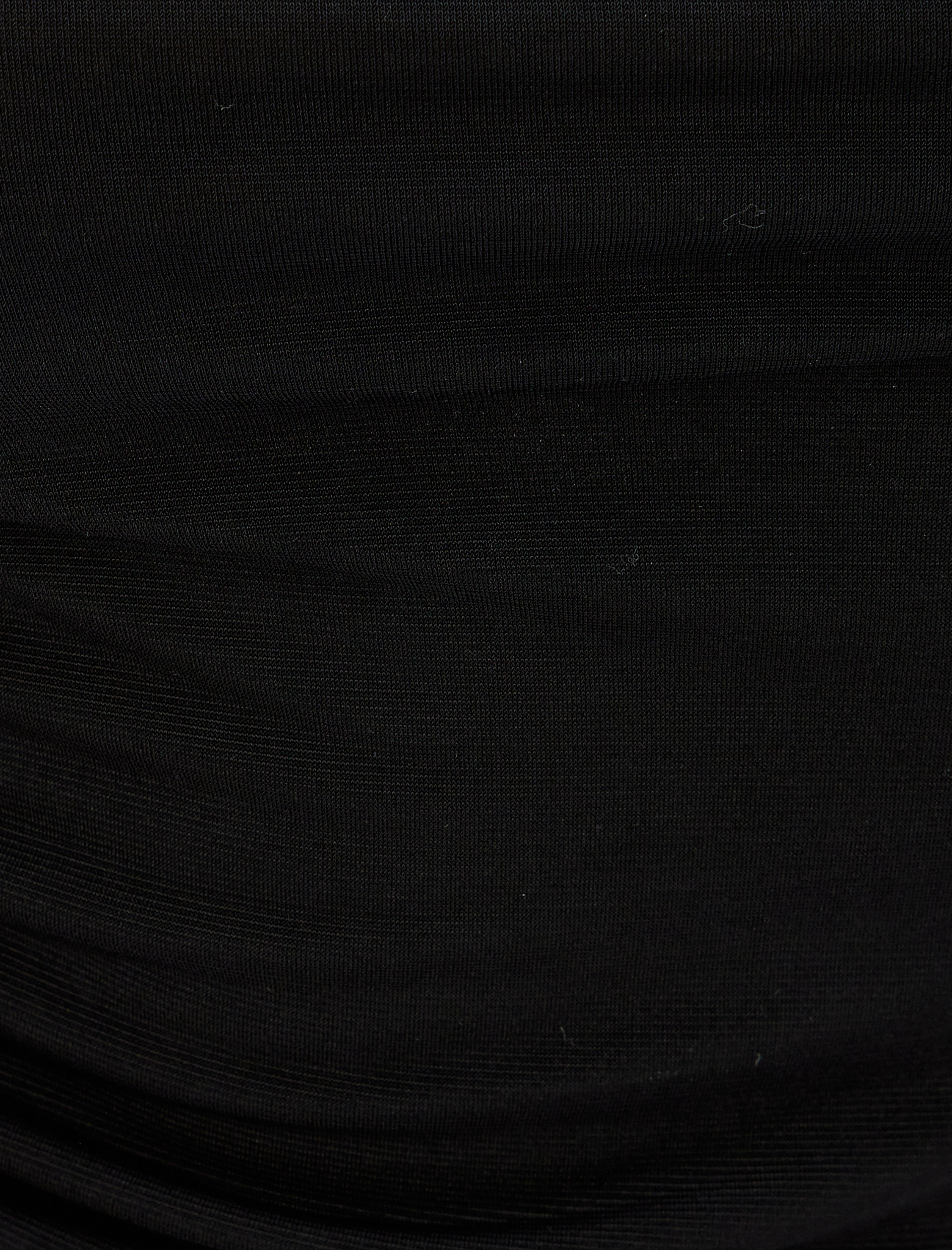   Kare Yaka Bluz Uzun Kollu