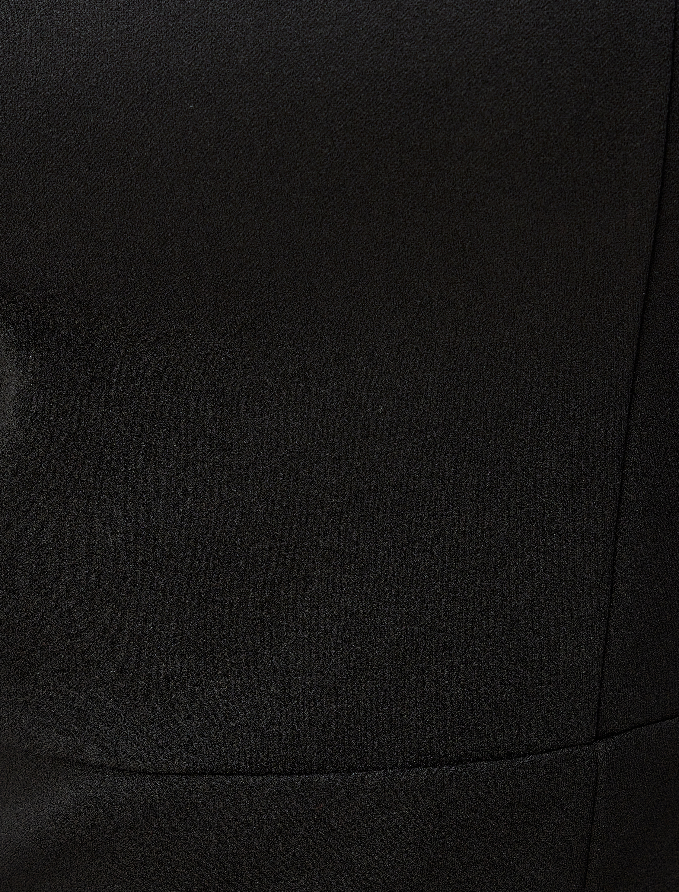   Uzun Kollu İnce Askı Detaylı Omuzu Açık Mini Elbise