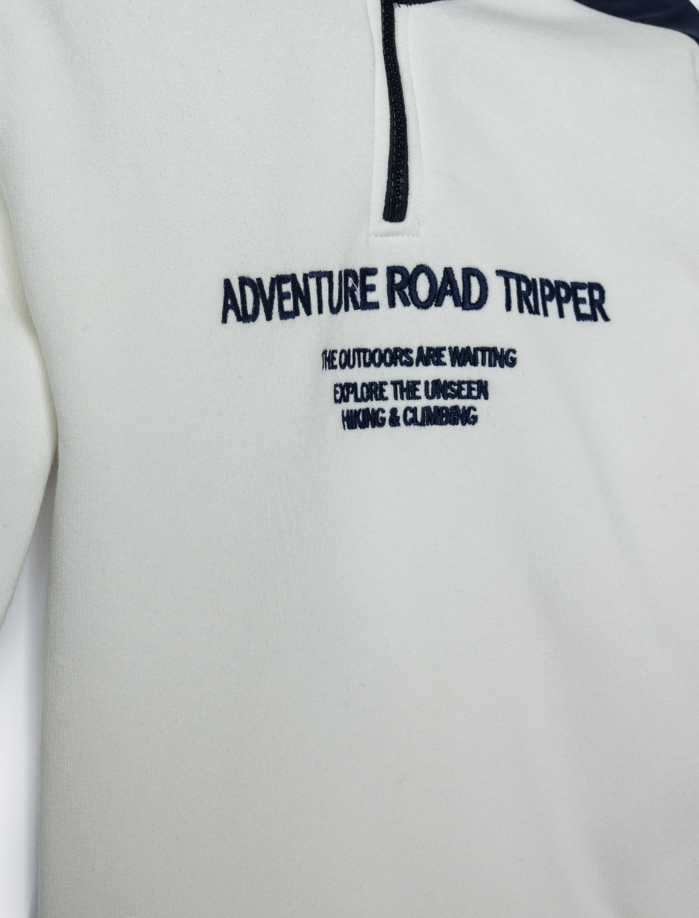  Erkek Çocuk Dik Yaka Yarım Fermuarlı Pamuklu Şardonlu Baskılı Sweatshirt