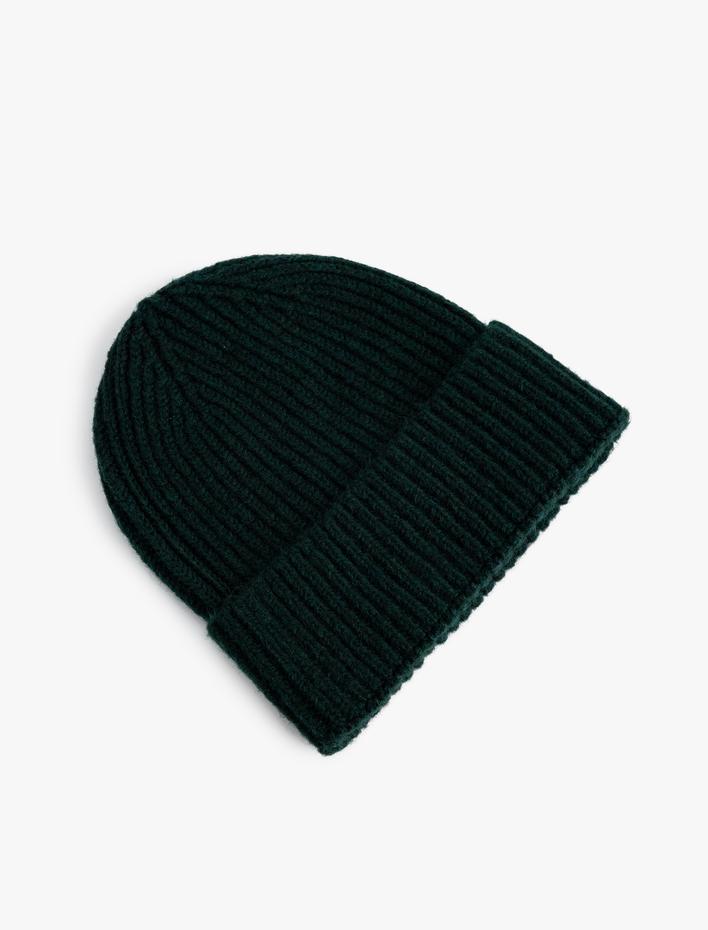 Kadın Lastikli Örgü Bere Kenarları Katlı