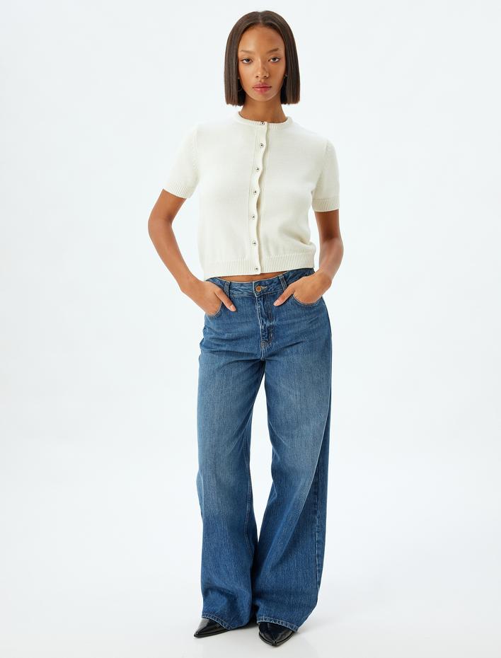  Triko Hırka Kısa Kollu Bisiklet Yaka Metal Düğmeli Slim Fit